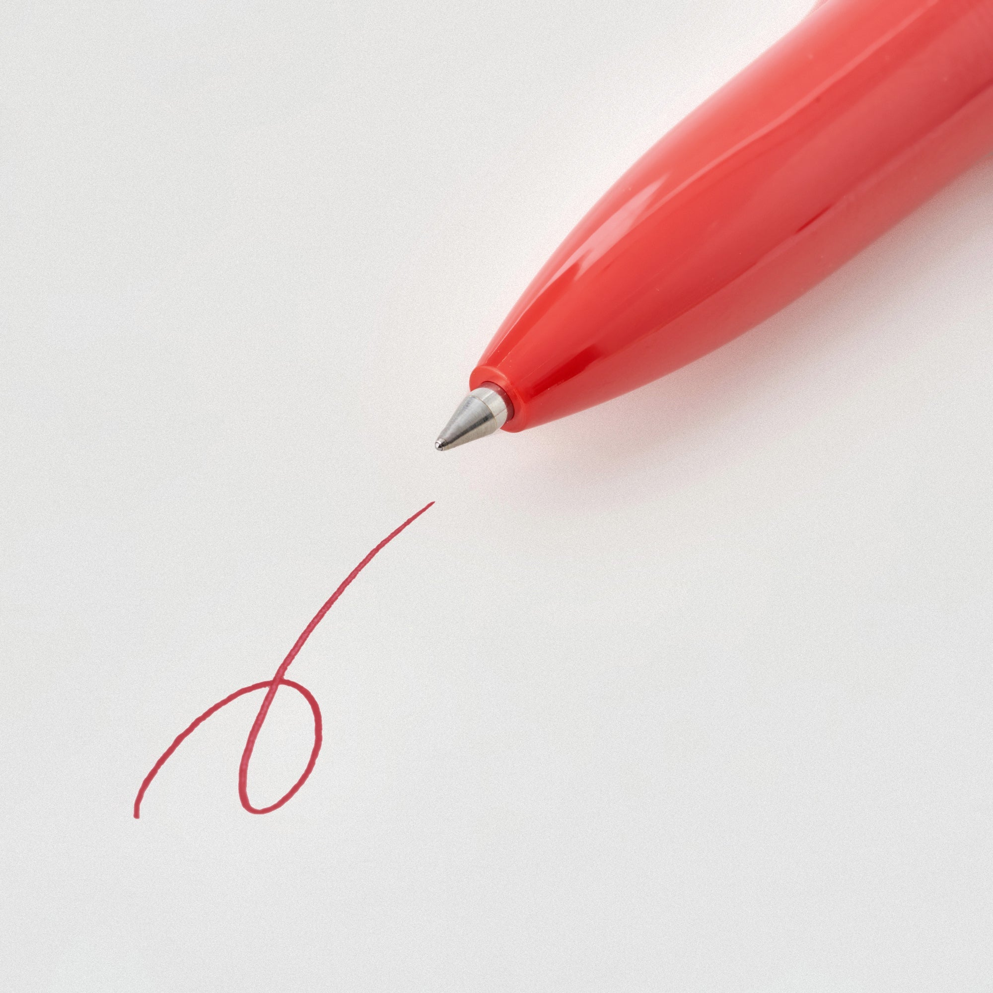 Compact Gel Ink Ballpoint Pen Cap Type 0.5 mm - Red - Image 2