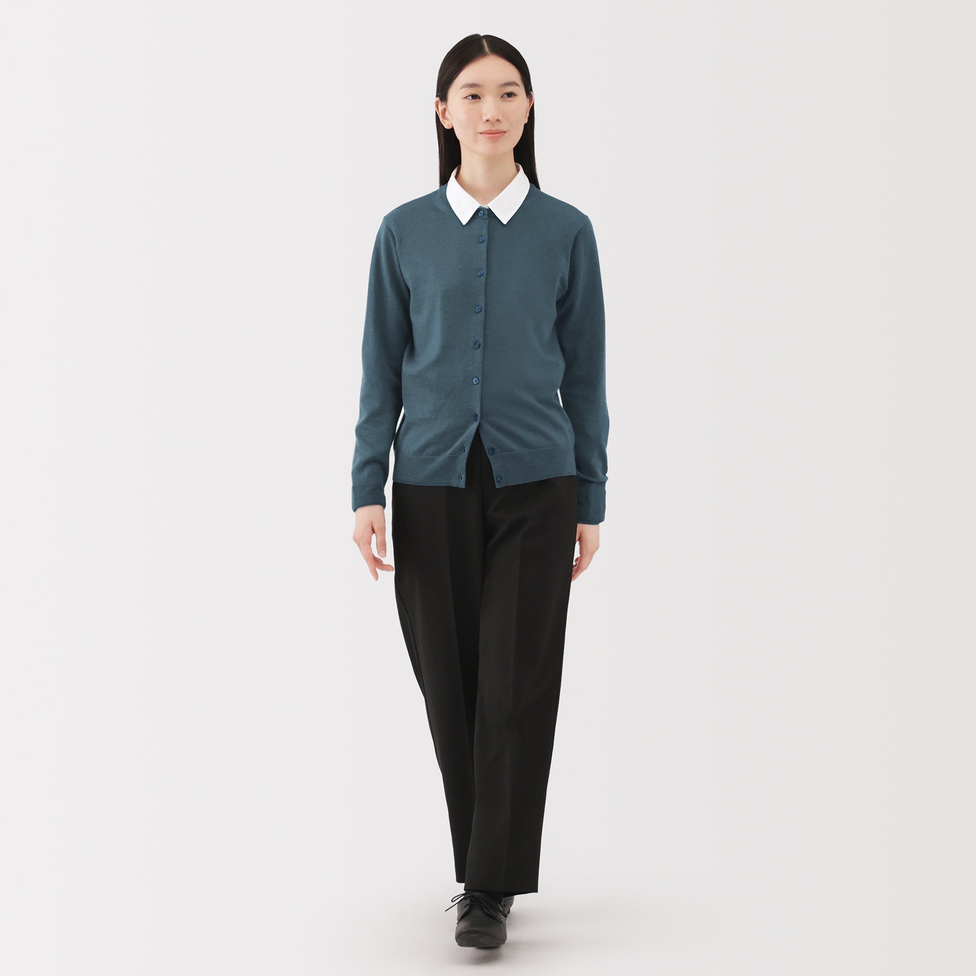 Wool Crew Neck Cardigan - Image 4