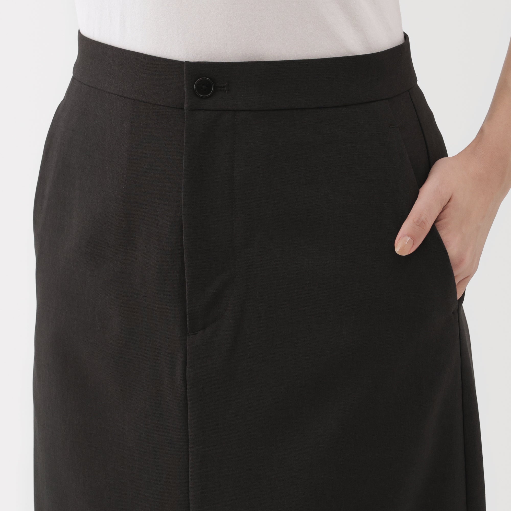 Water Repellent Straight Skirt - Image 18