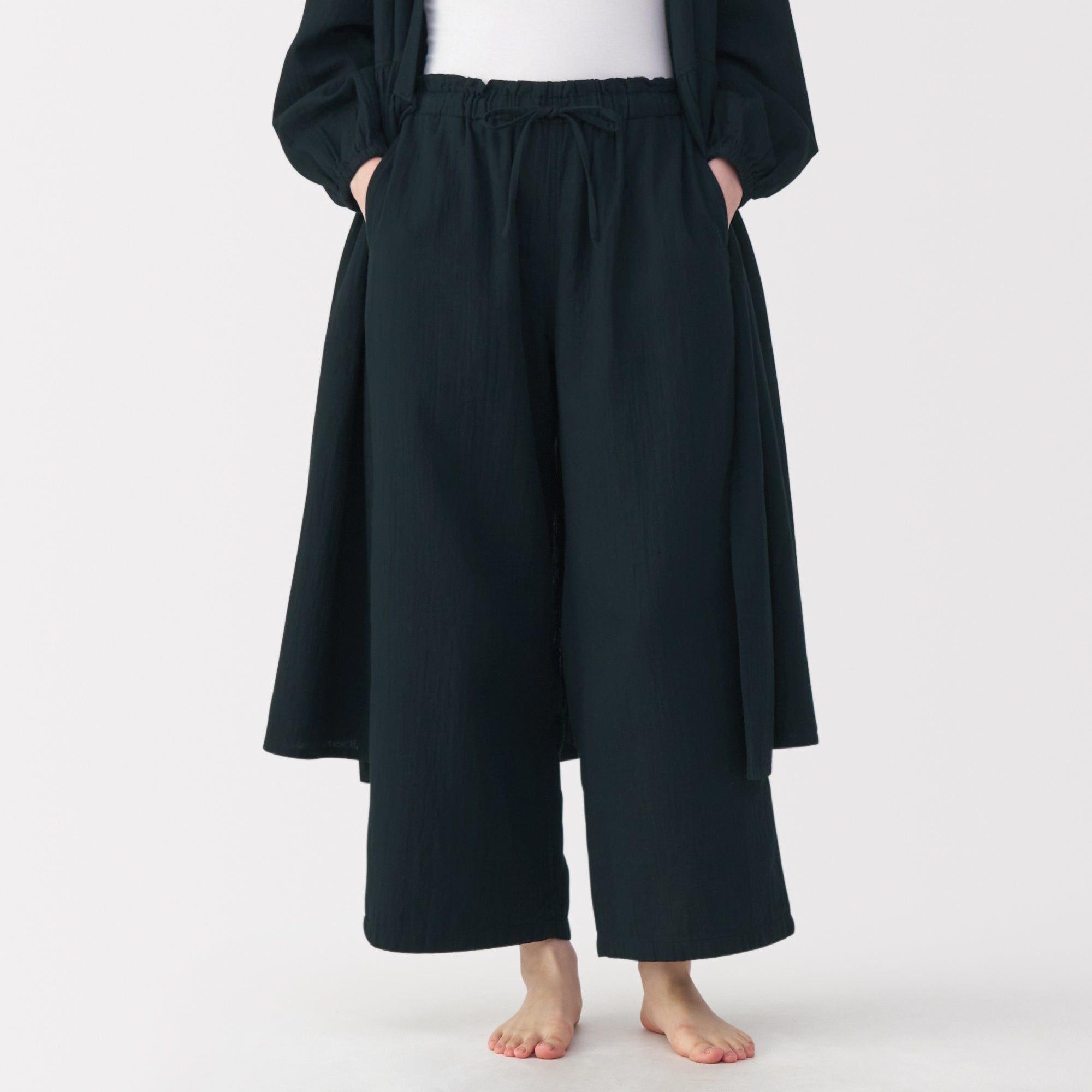 Crepe Gauze Long Pants - Image 11
