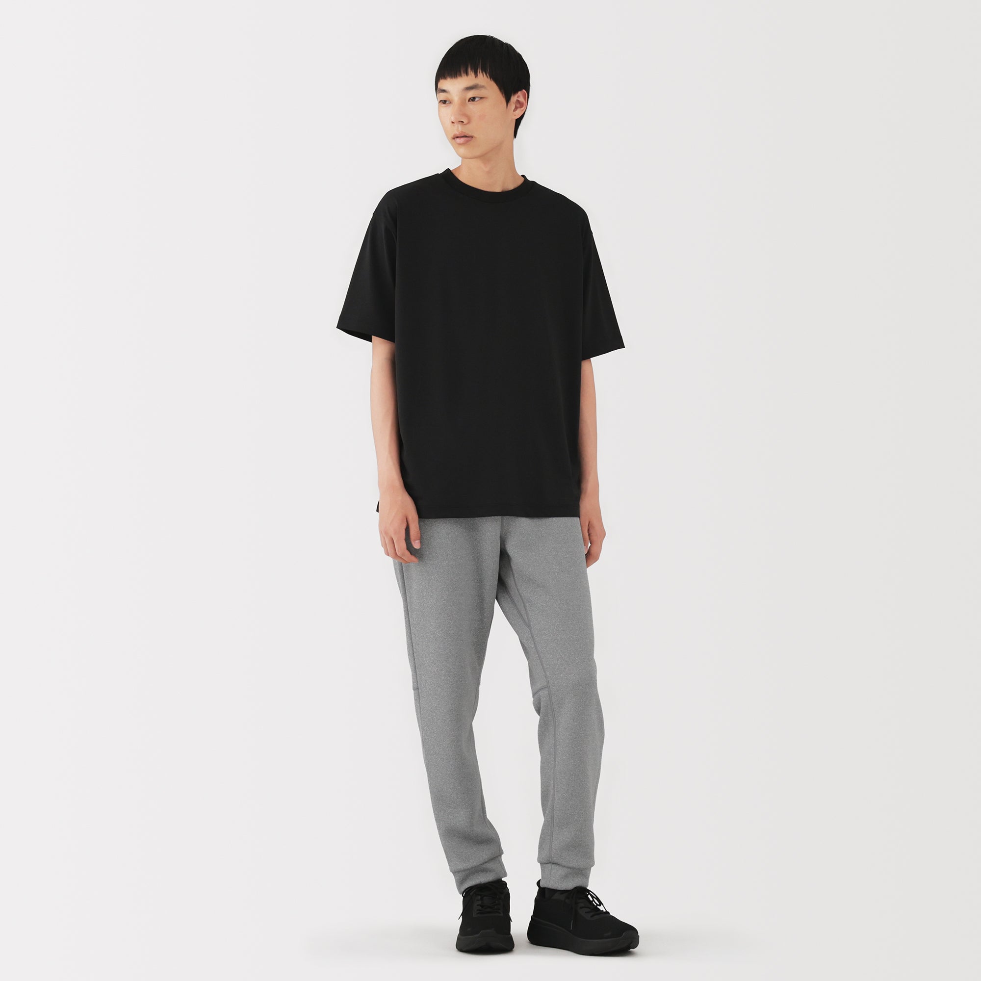 UV Protection Sweatpants - Image 13
