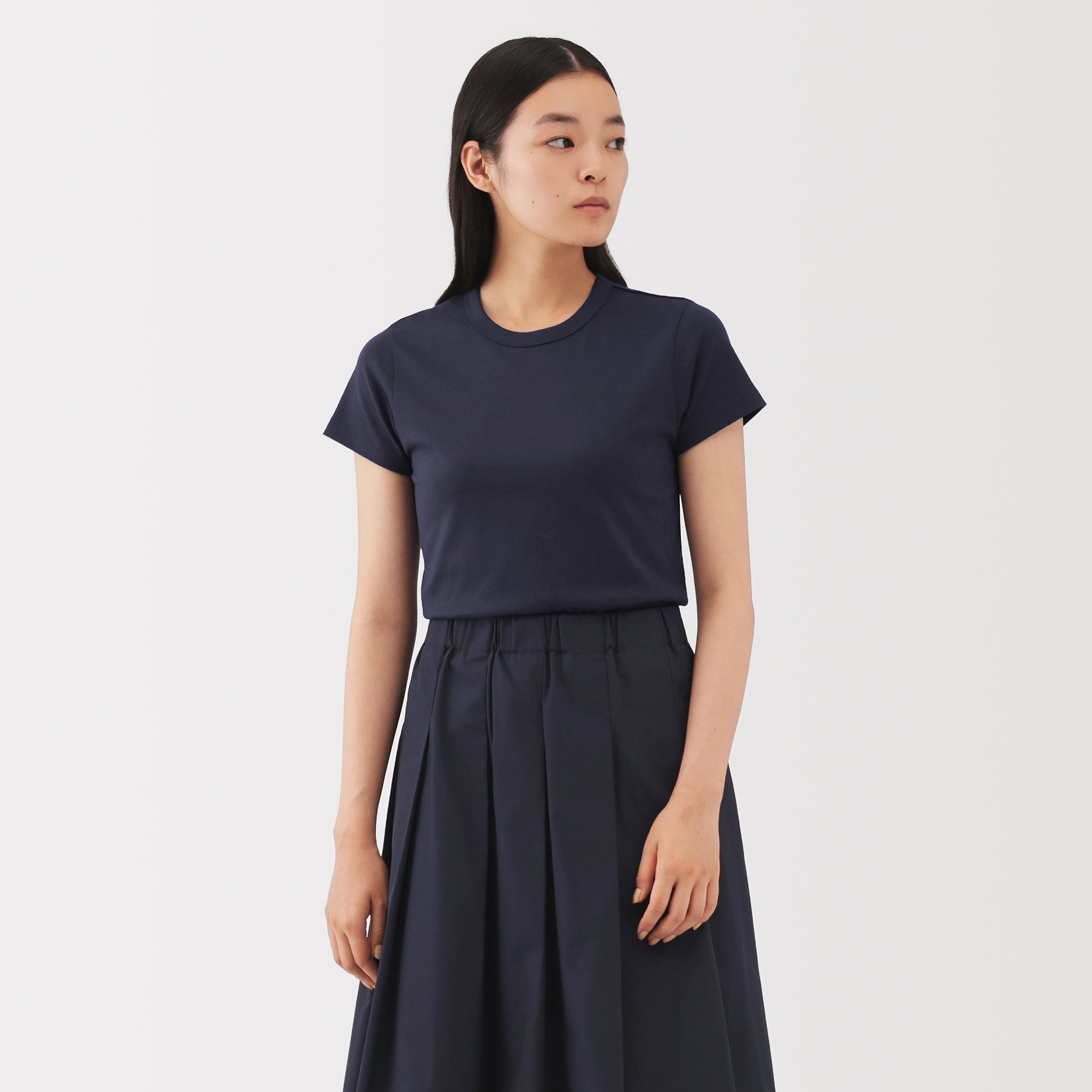 Labo Linen Blend T-Shirt - Image 19