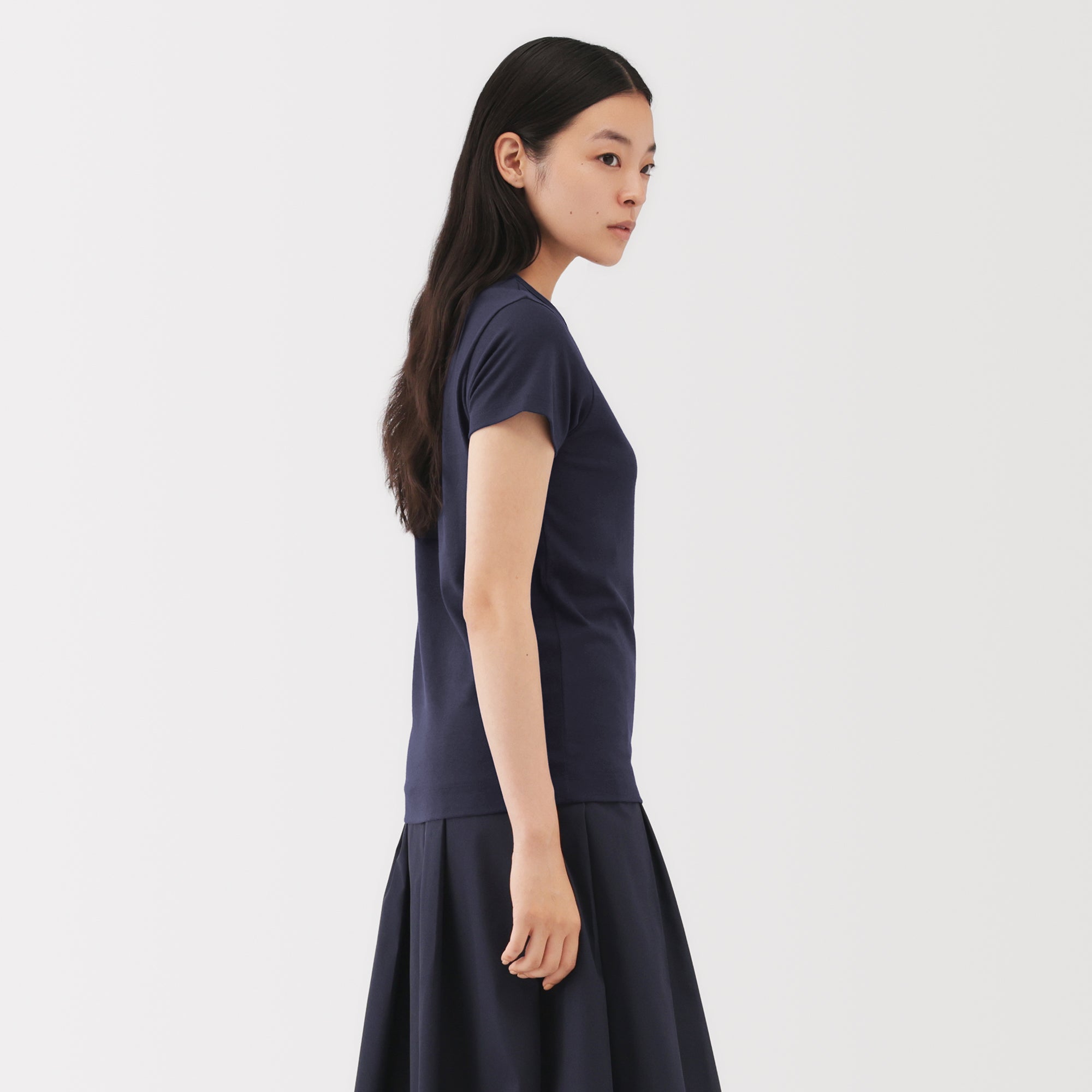Labo Linen Blend T-Shirt - Image 21