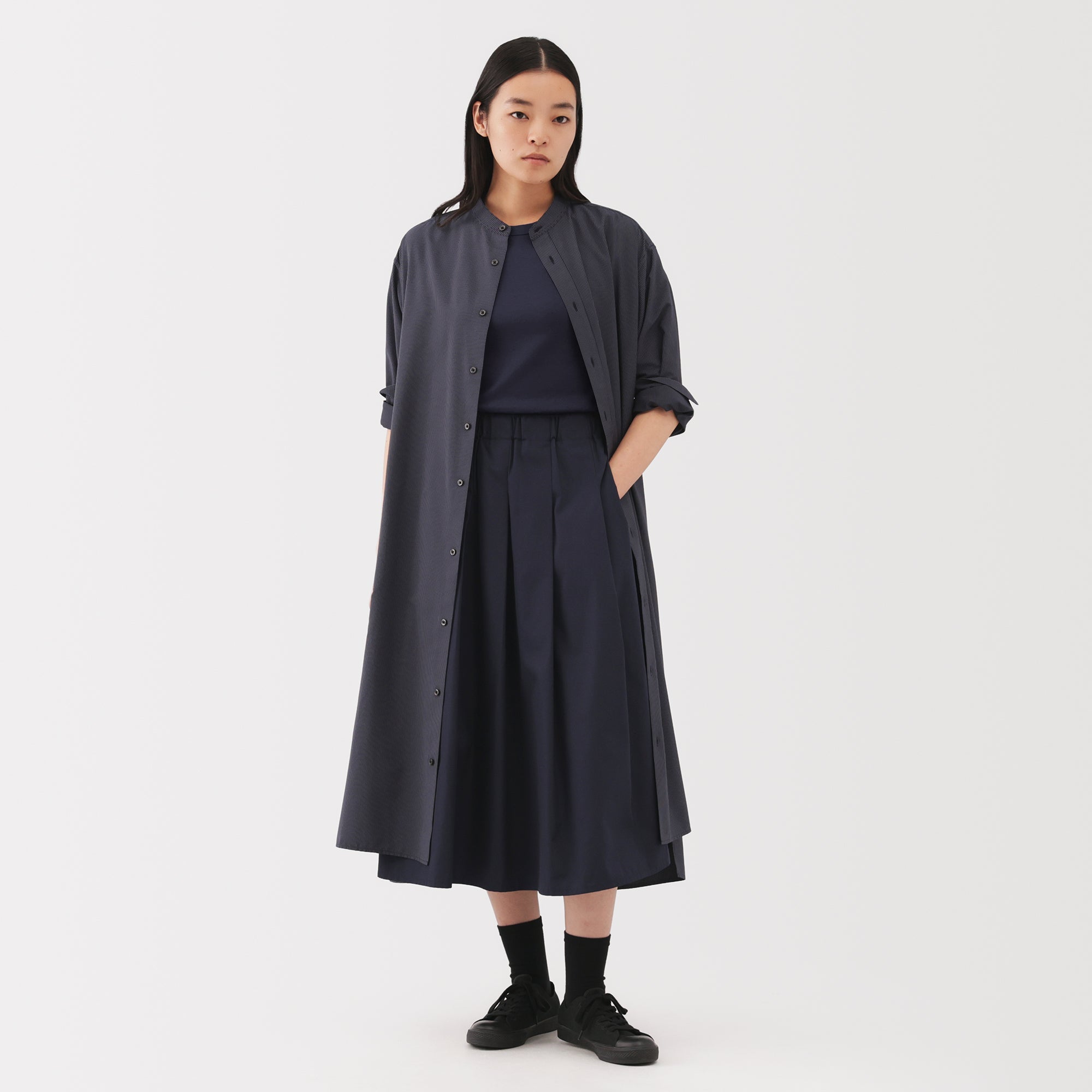 Labo Linen Blend T-Shirt - Image 24
