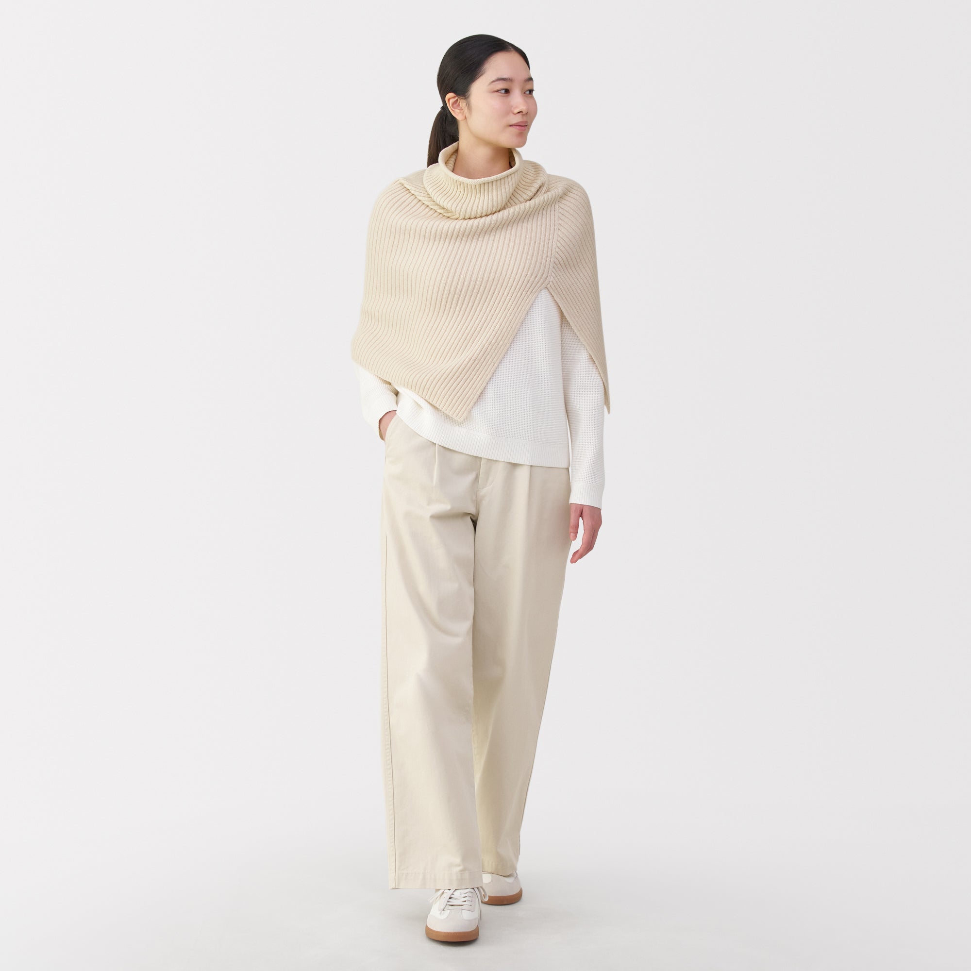 Non-Itchy Merino Wool Poncho - Image 16