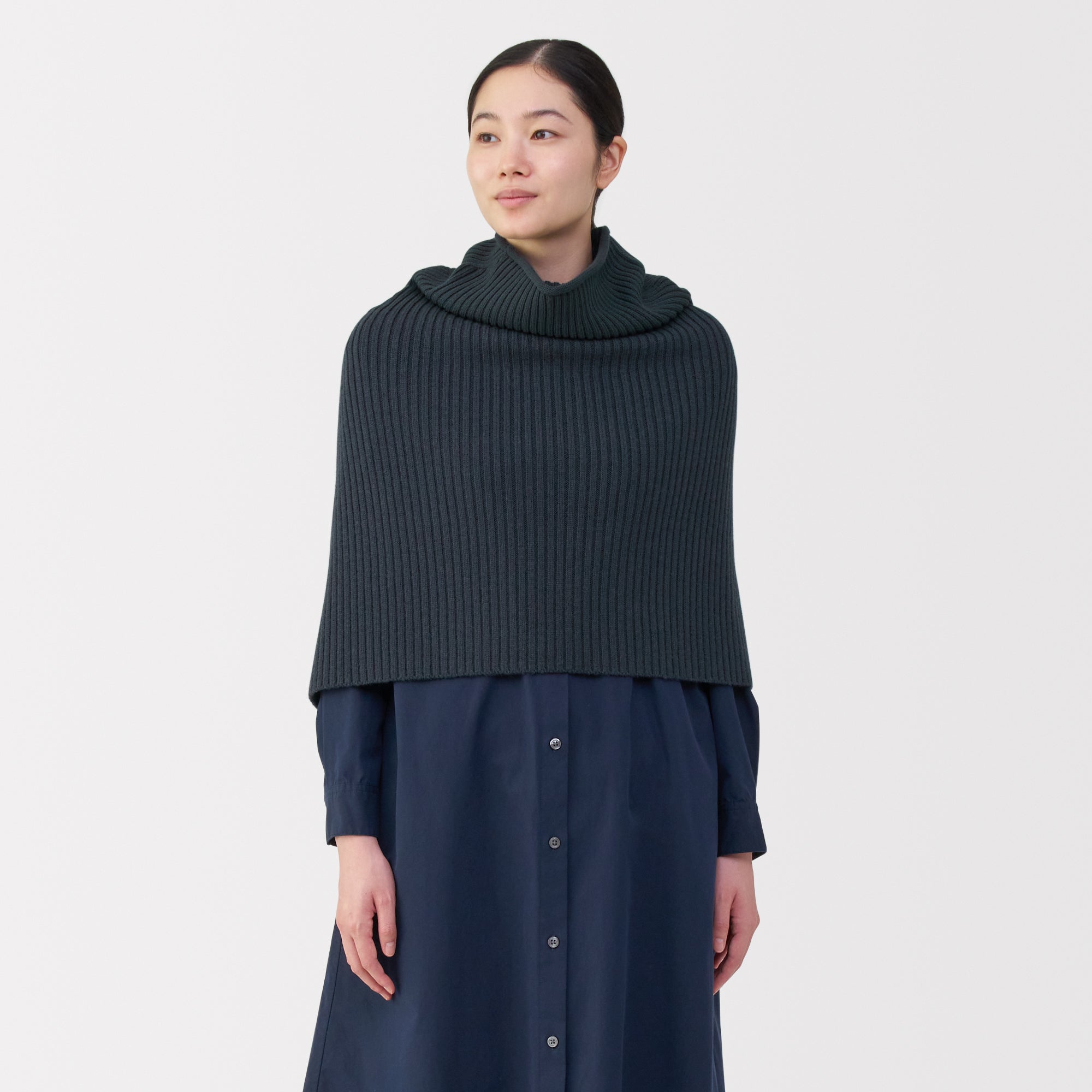 Non-Itchy Merino Wool Poncho - Image 21