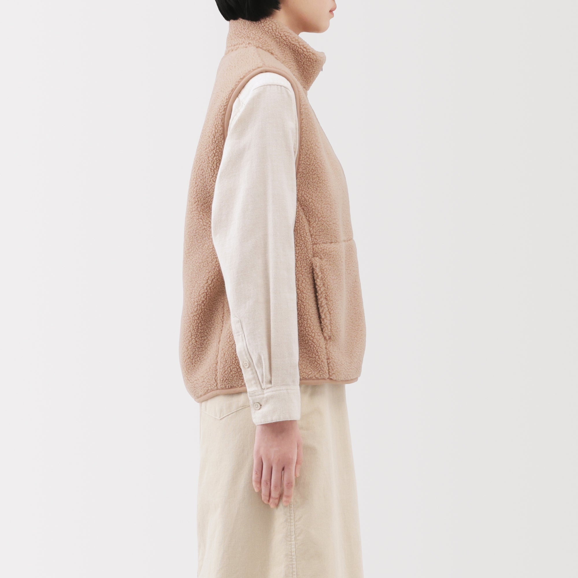 Boa Fleece Vest - Image 13