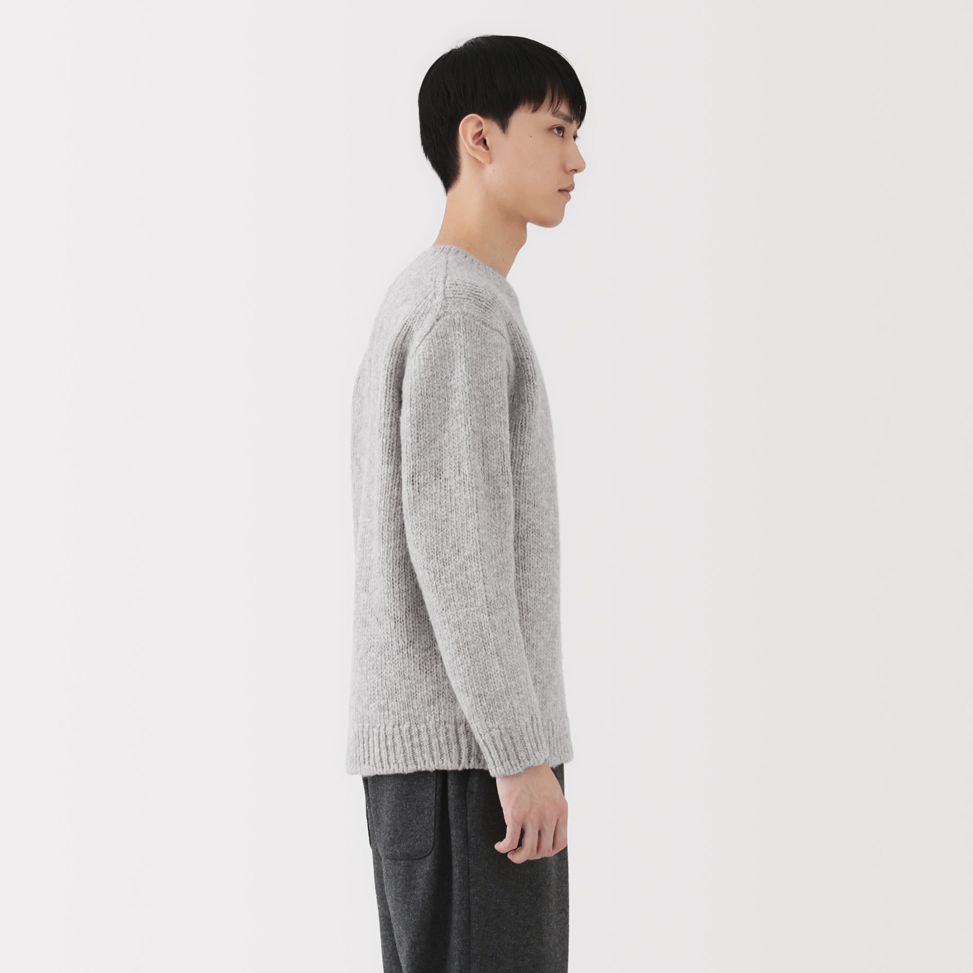 Labo Merino Wool Low-Gauge Sweater - Image 5