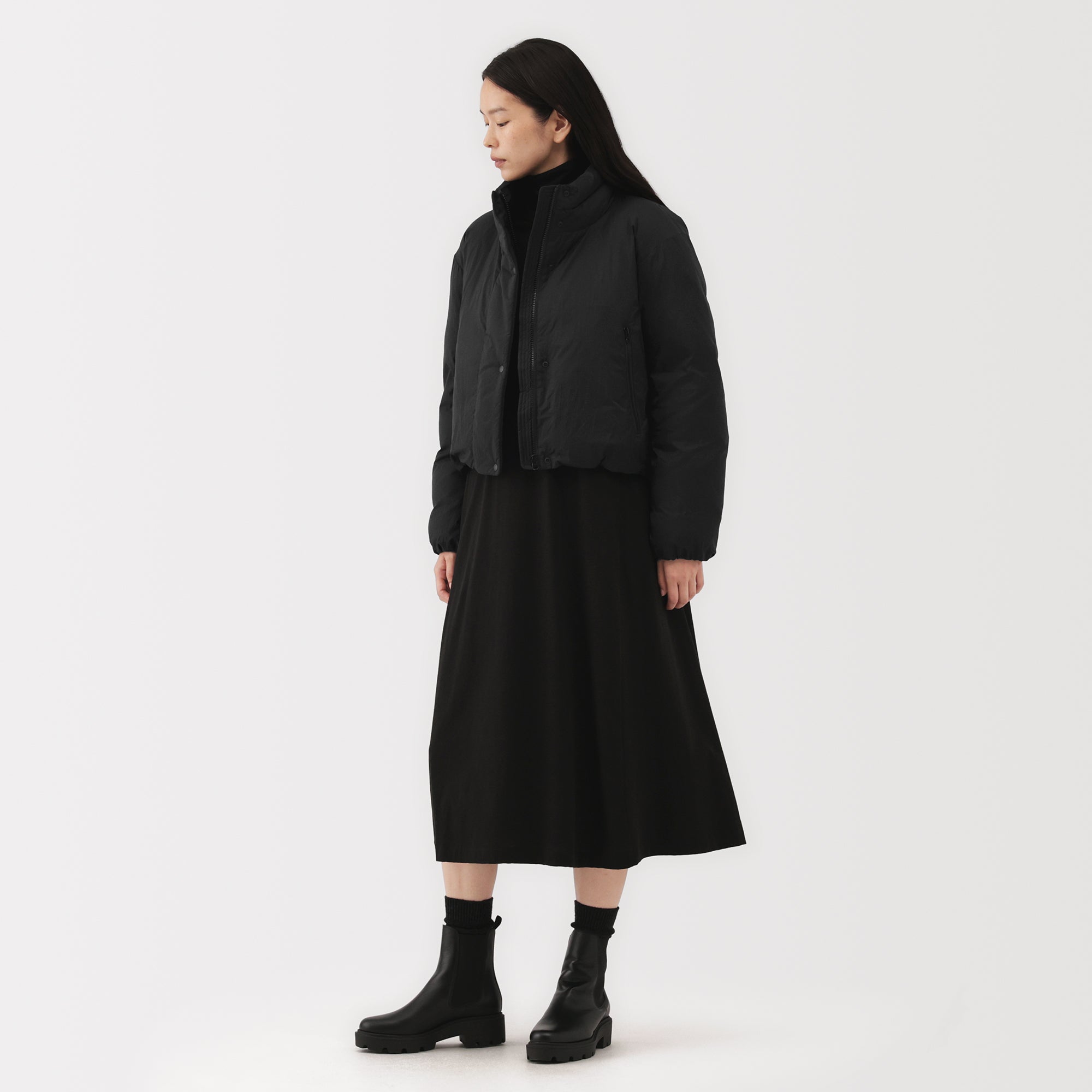 Labo Down Short Jacket - Image 14
