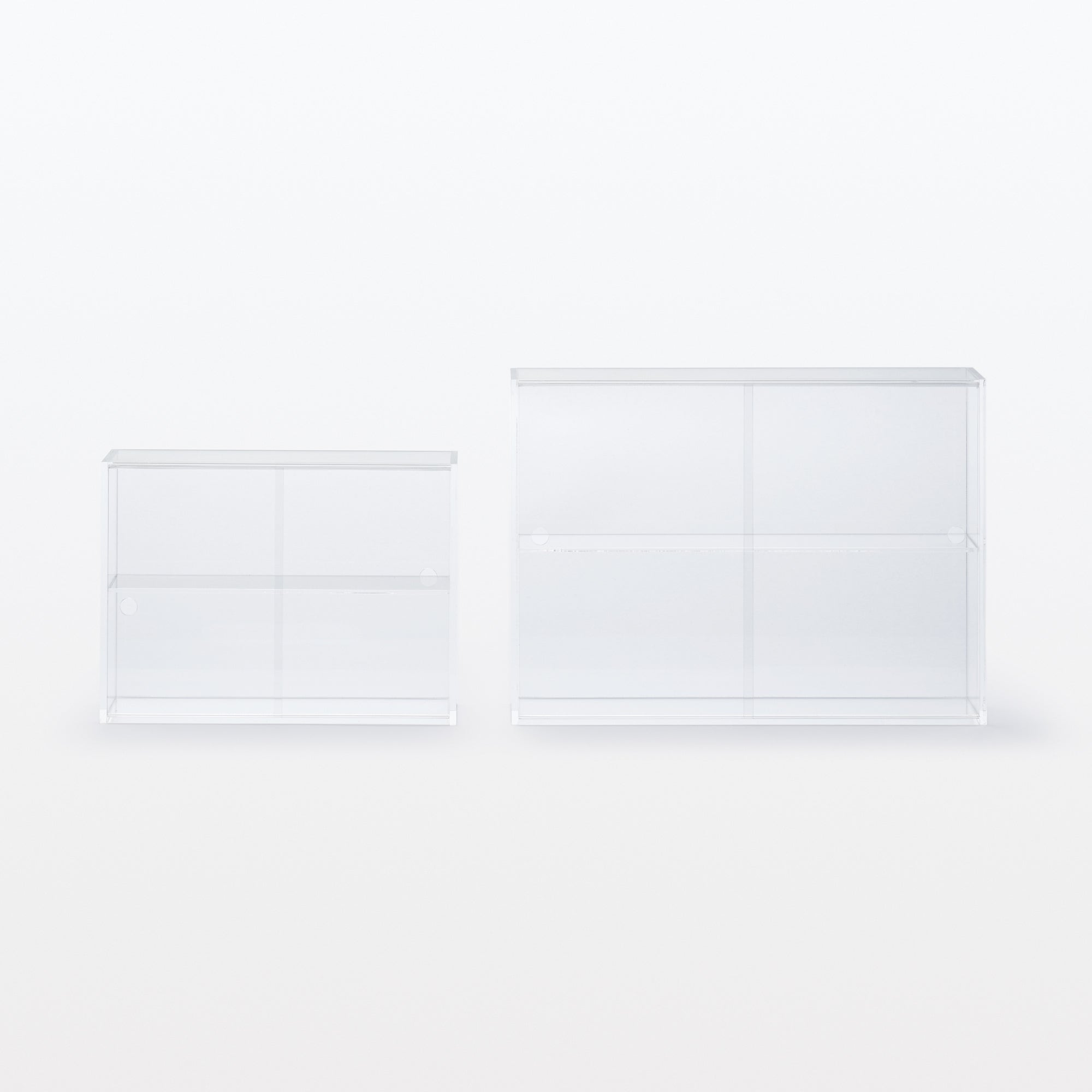 Acrylic Display Case (W13.2 x D3.3 x H9.6) - Image 8