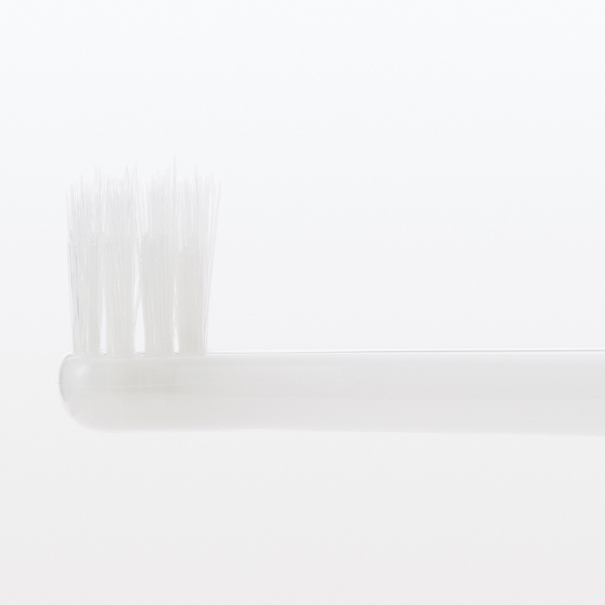 Replaceable Head Compact Soft Toothbrush - White - Image 4