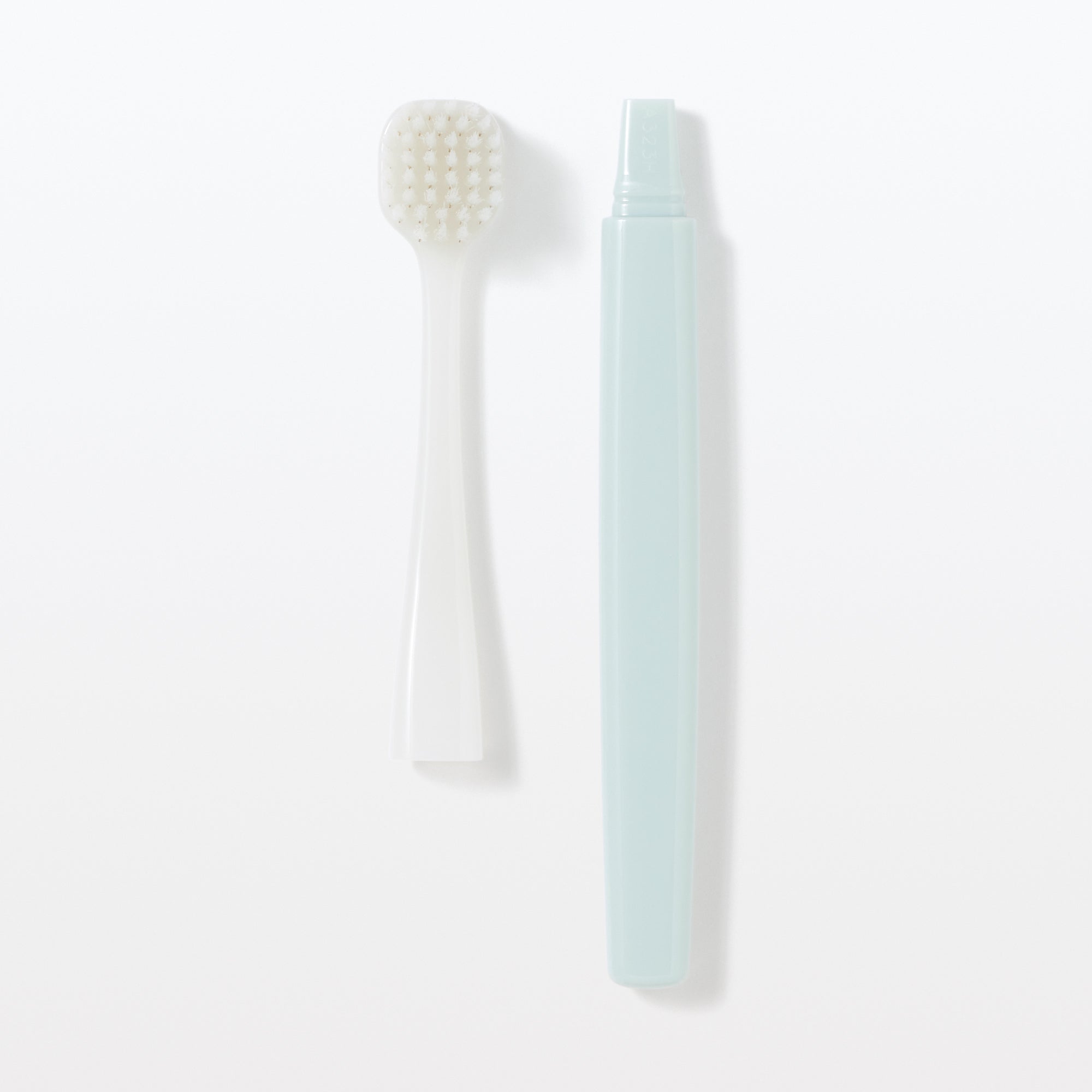 Replaceable Head Wide Medium Toothbrush - Blue - Image 2