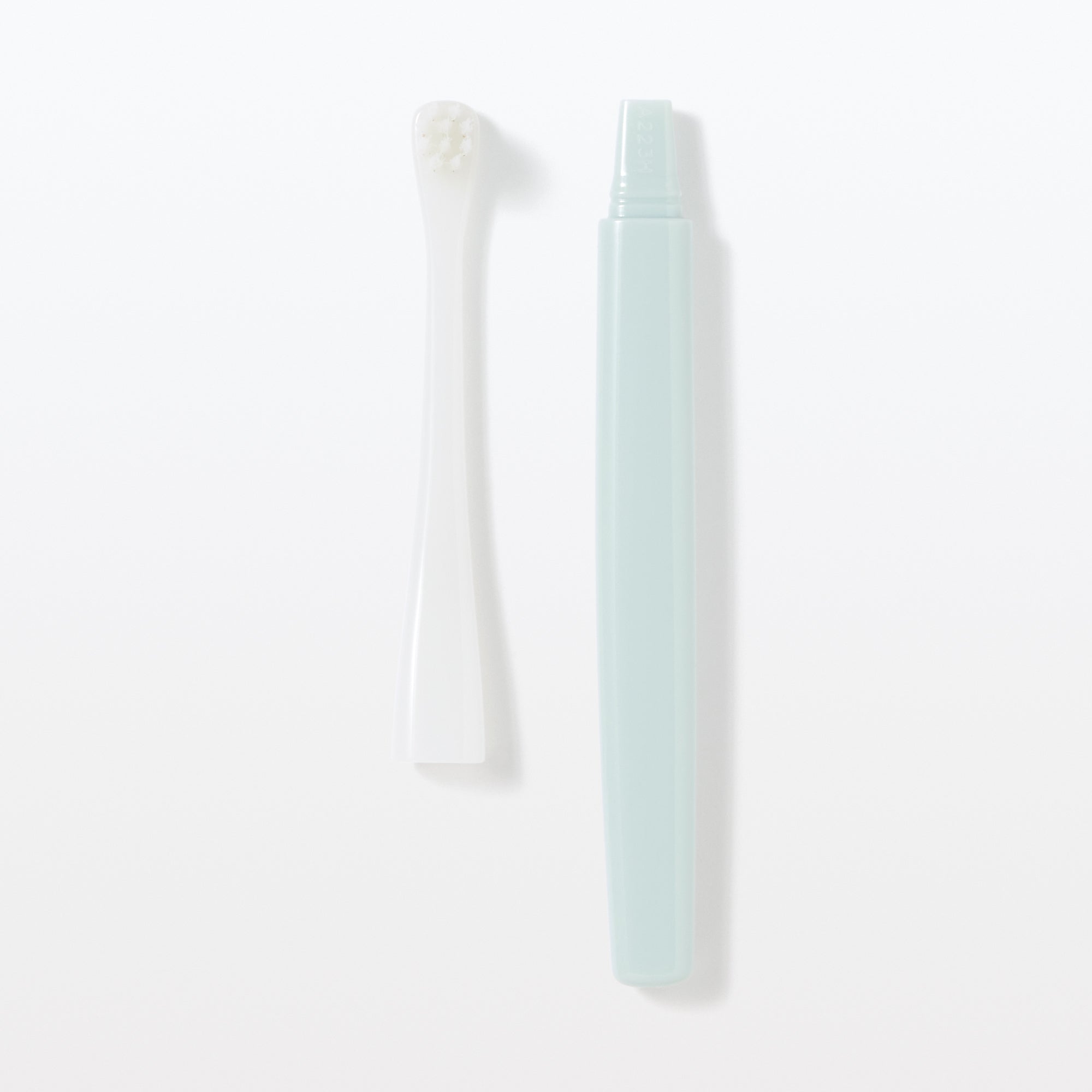 Replaceable Head Compact Soft Toothbrush - Blue - Image 5