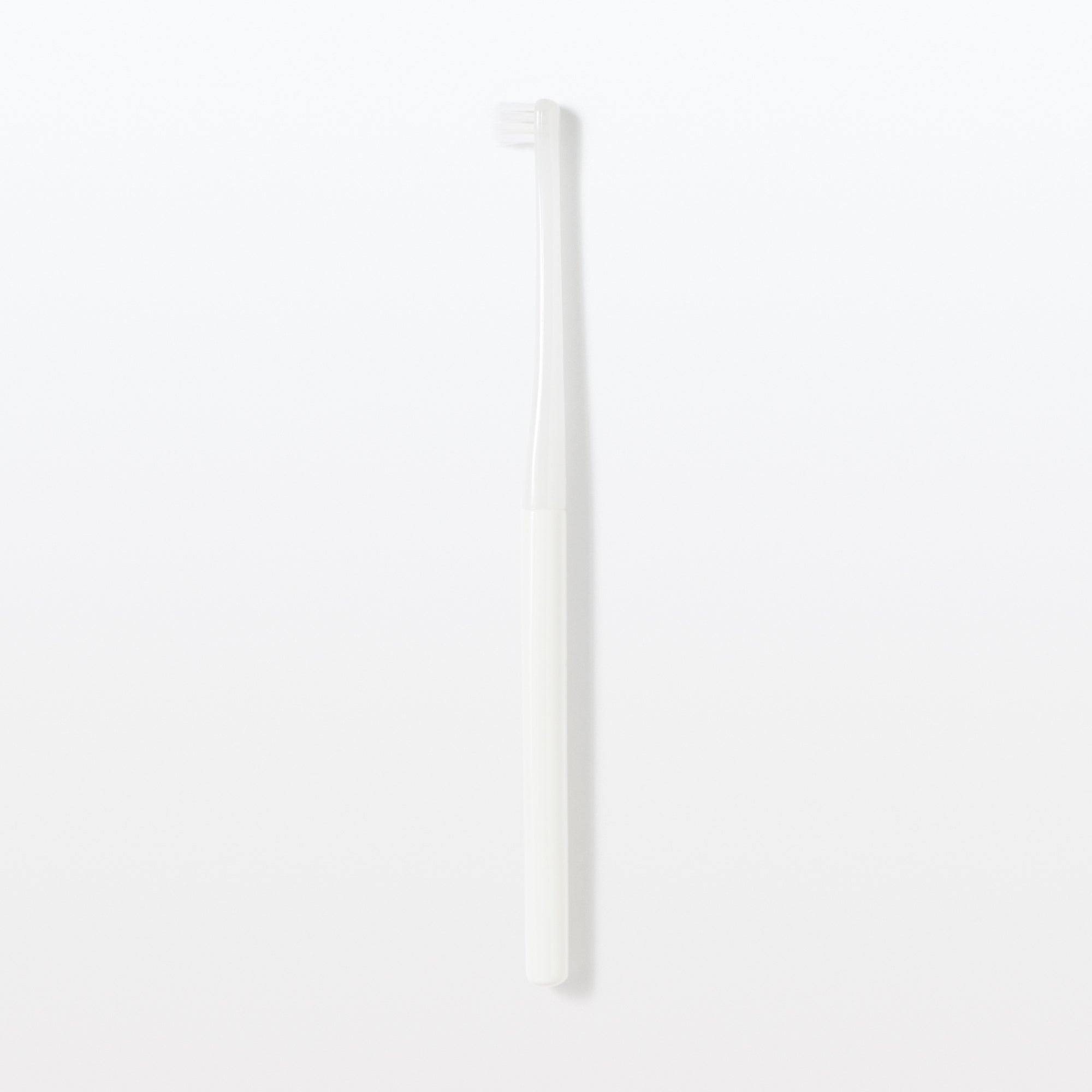 Replaceable Head Compact Medium Toothbrush - White - Image 3