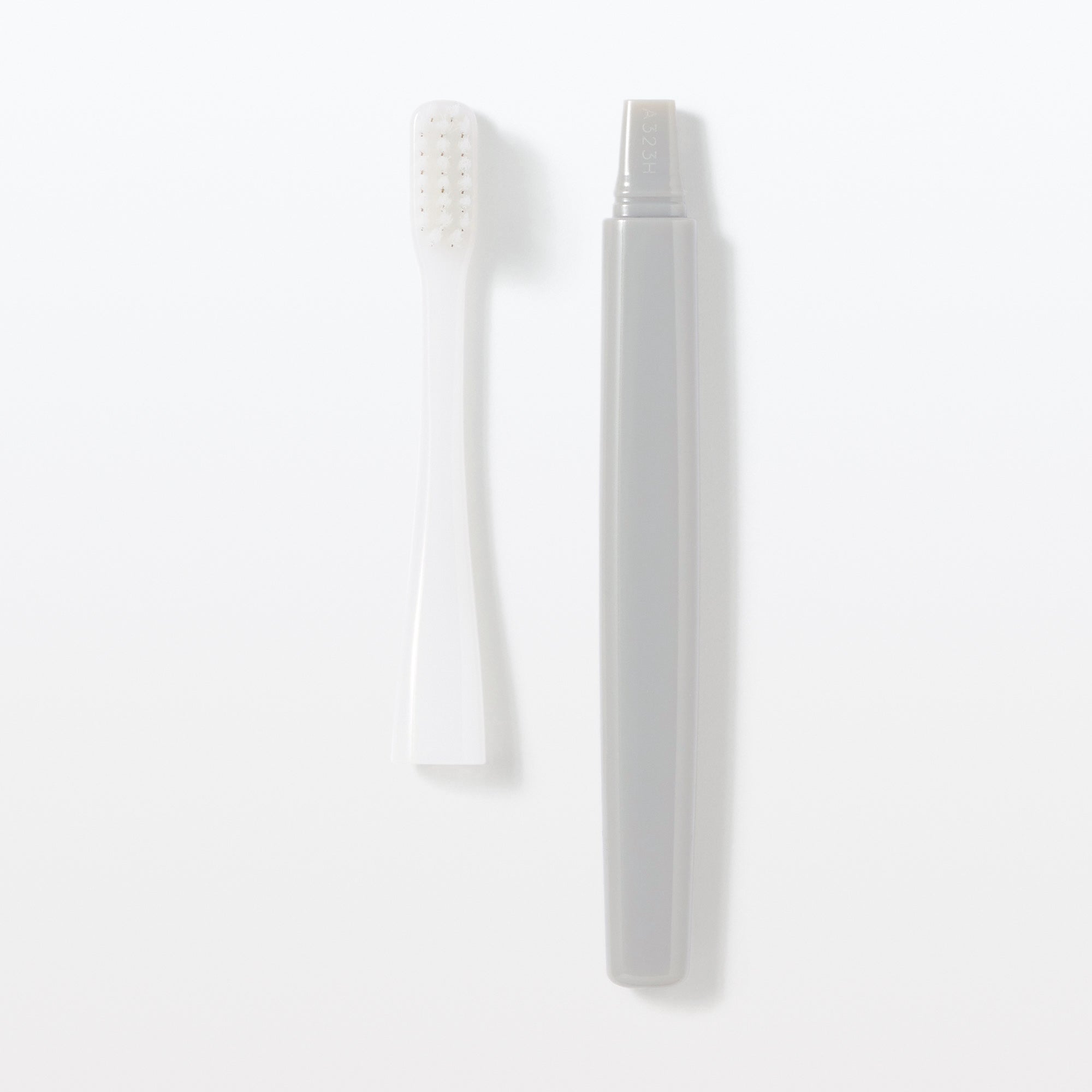 Replaceable Head Soft Toothbrush - Gray - Image 5