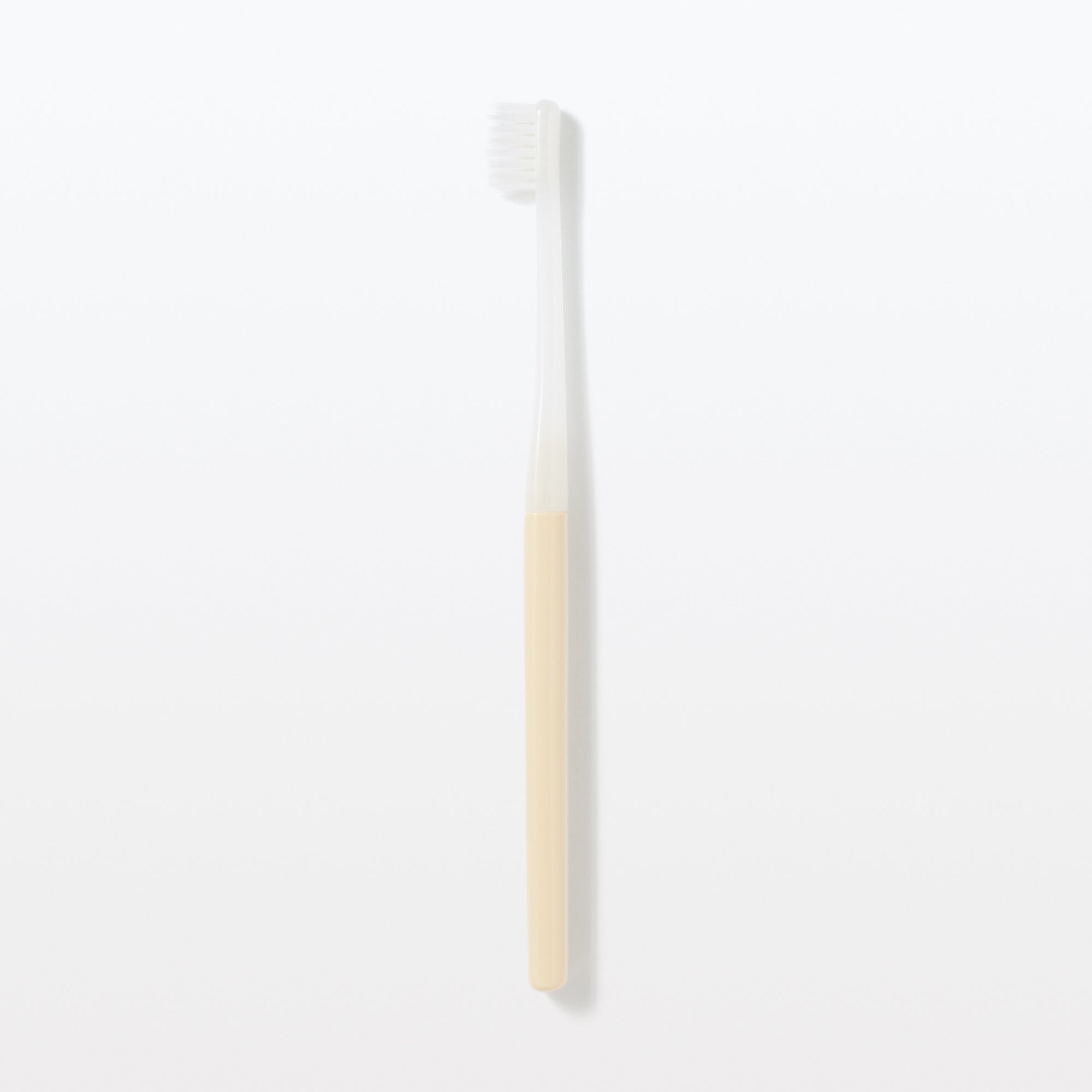 Replaceable Head Medium Toothbrush - Yellow - Image 3