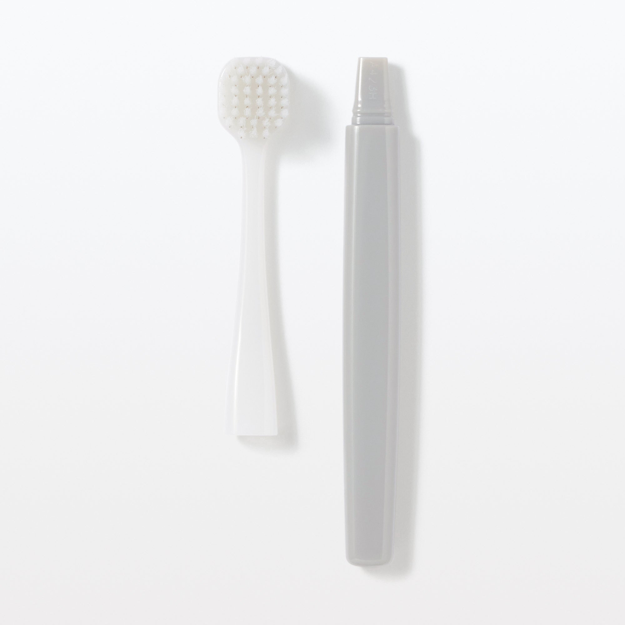 Replaceable Head Wide Medium Toothbrush - Gray - Image 2