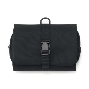 Hanging Case with Pouch