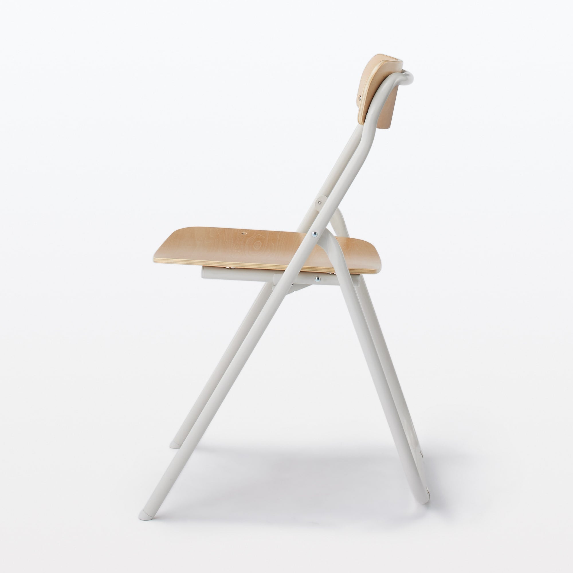 Steel Pipe Folding Chair with Wooden Seat - Image 2