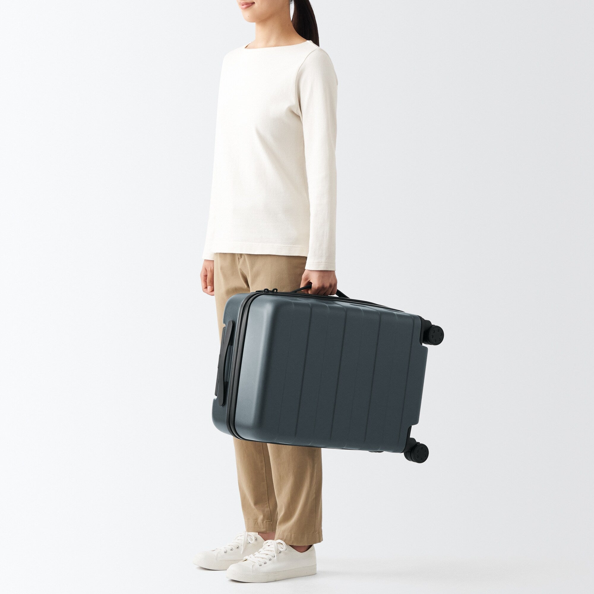 Adjustable Handle Hard Shell Suitcase 36L | Carry-On - Image 40