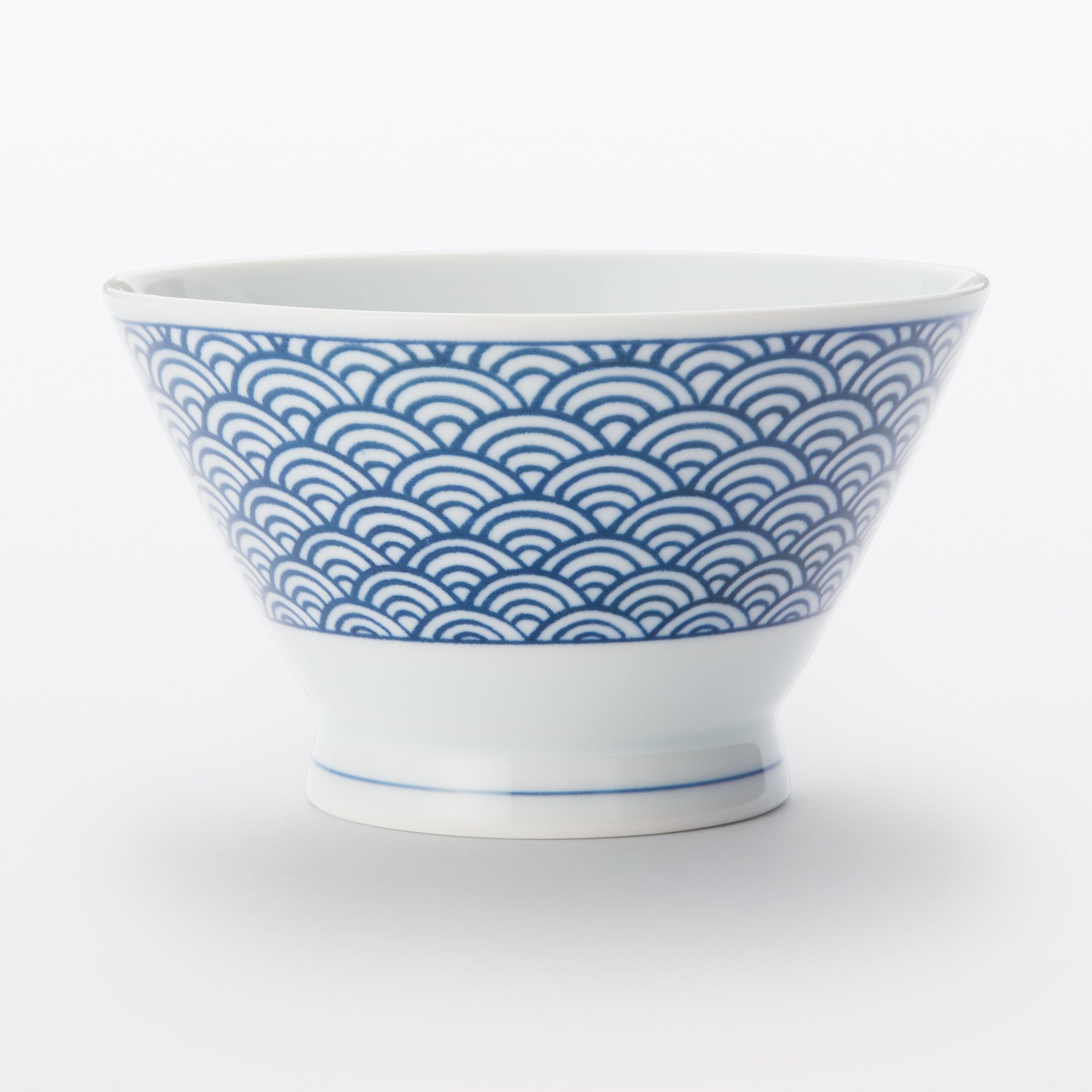 Hasami Ware Rice Bowl - Wave Pattern - Image 2