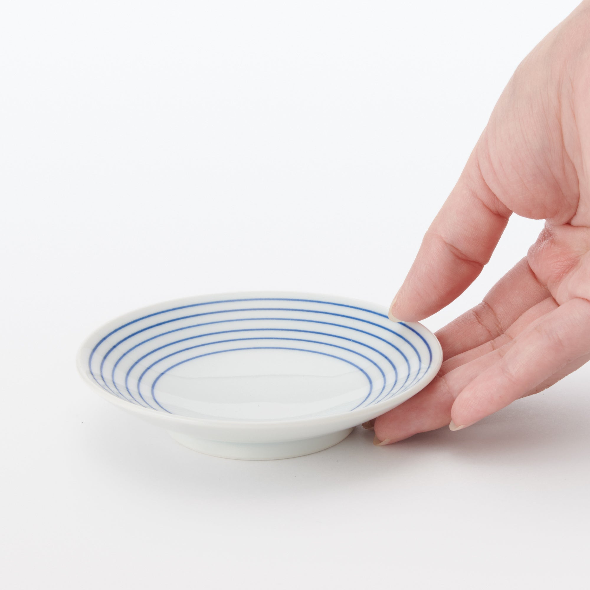 Hasami Ware Small Plate - Horizontal Stripes Pattern - Image 6
