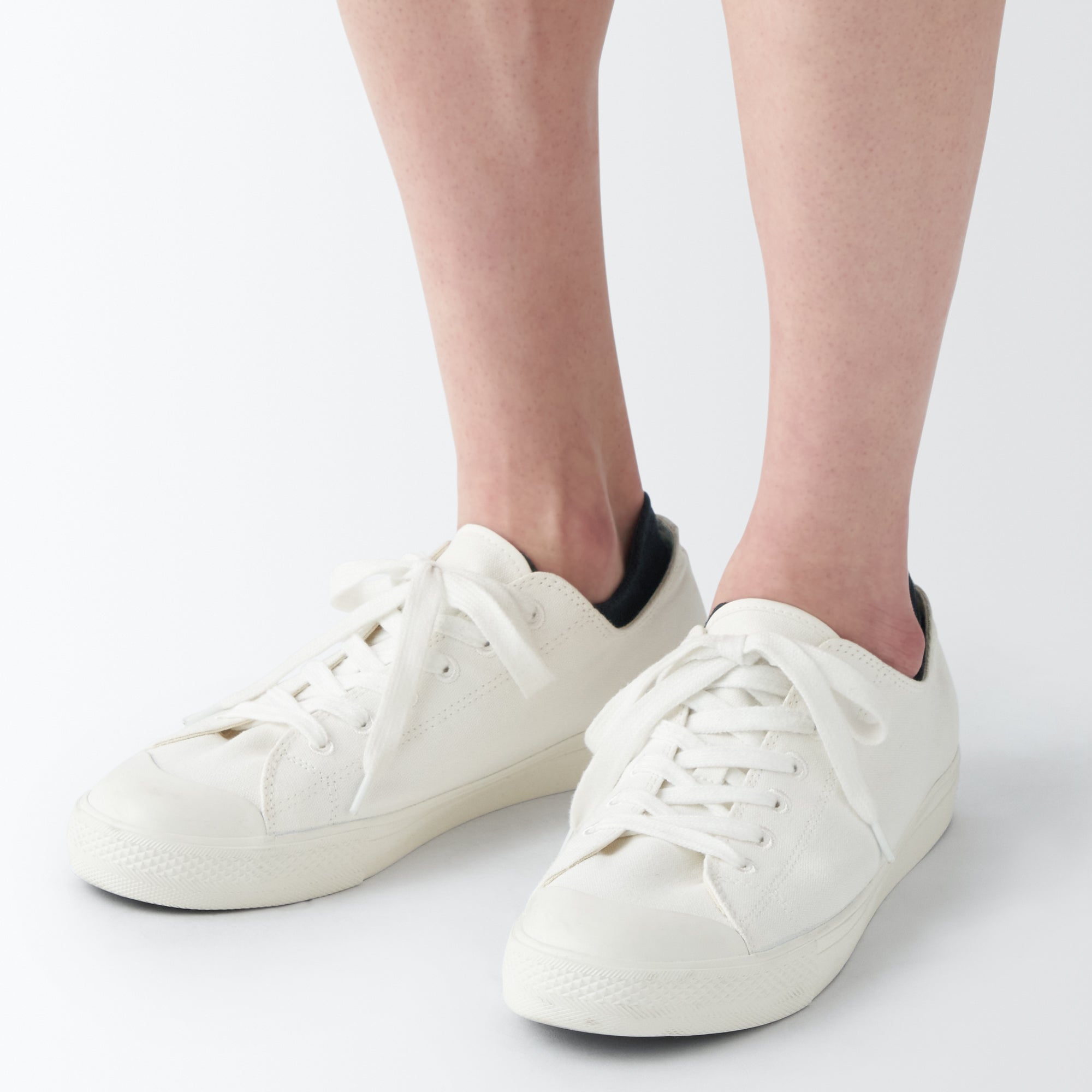 Right Angle Sneaker Socks with Tabs - Image 13