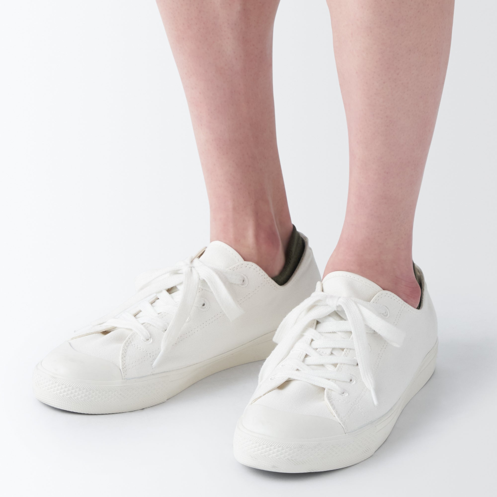 Right Angle Sneaker Socks with Tabs - Image 22