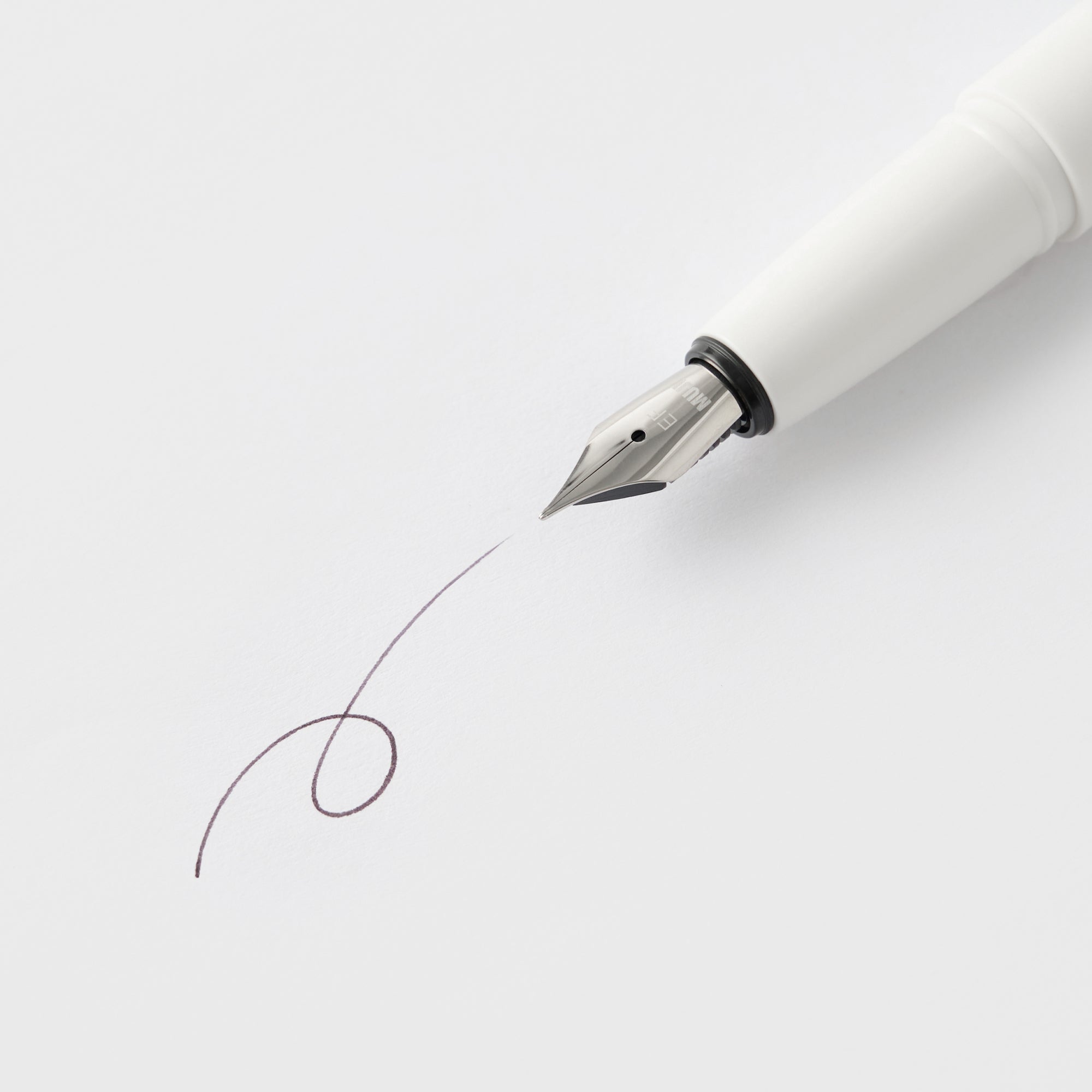 Compact Fountain Pen - Image 9
