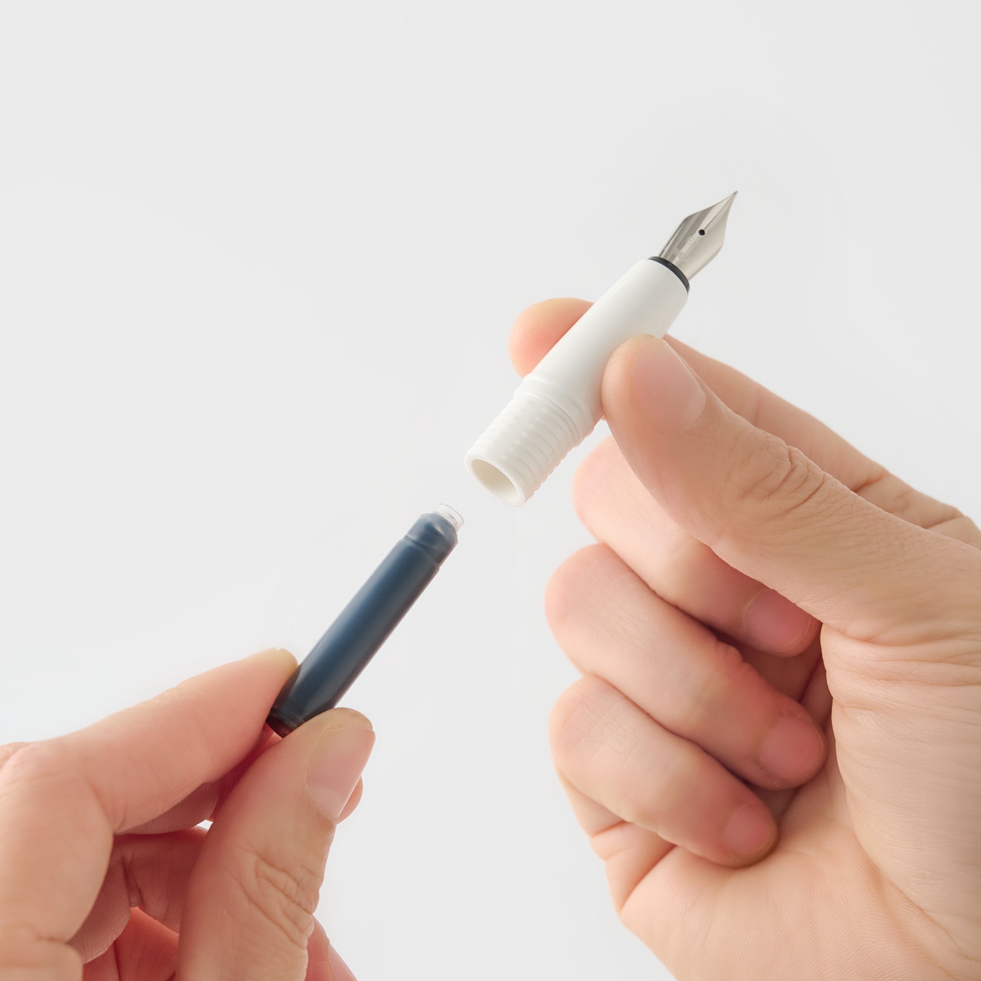 Compact Fountain Pen - Image 11