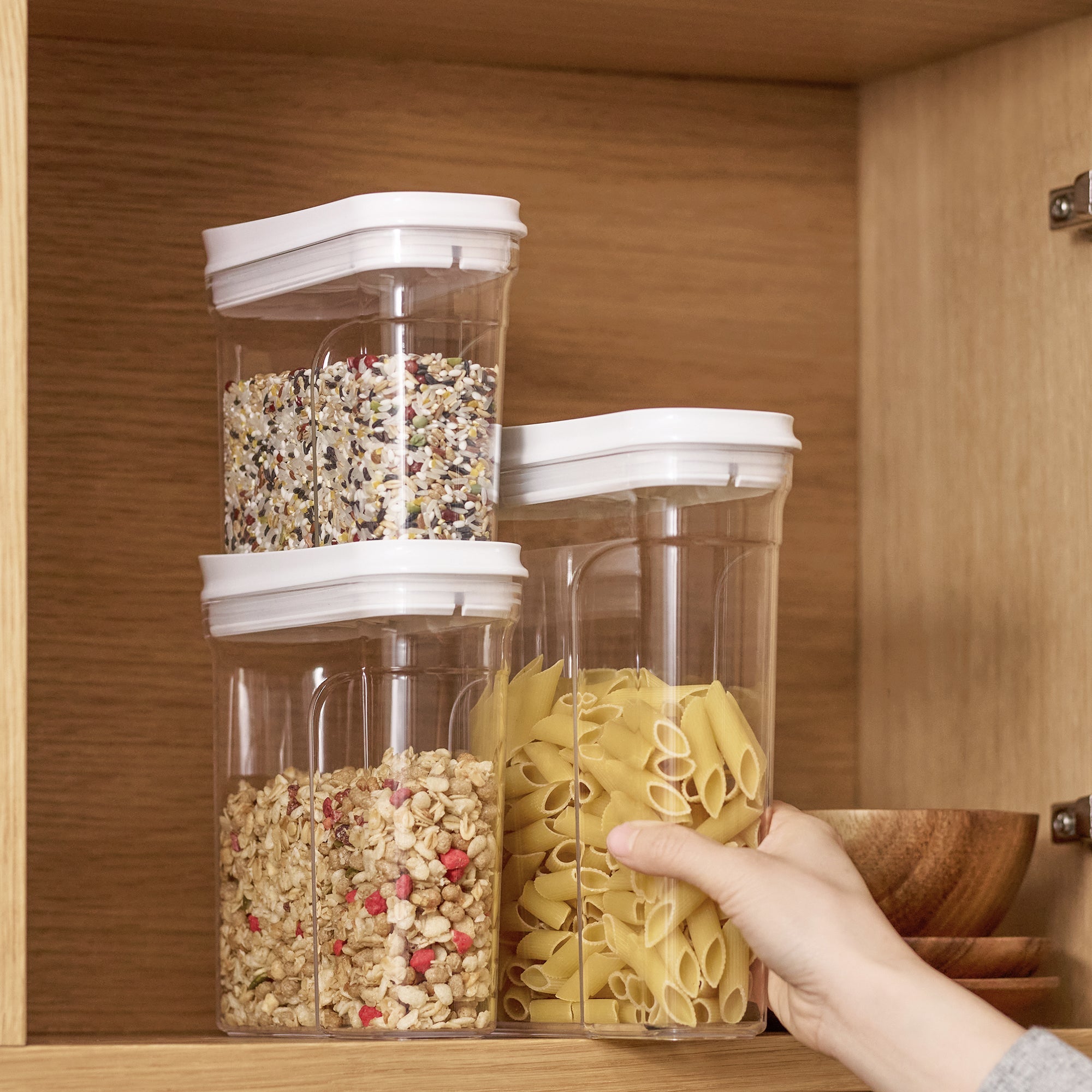 Flip-Top Food Storage Container - 44 fl oz - Image 7