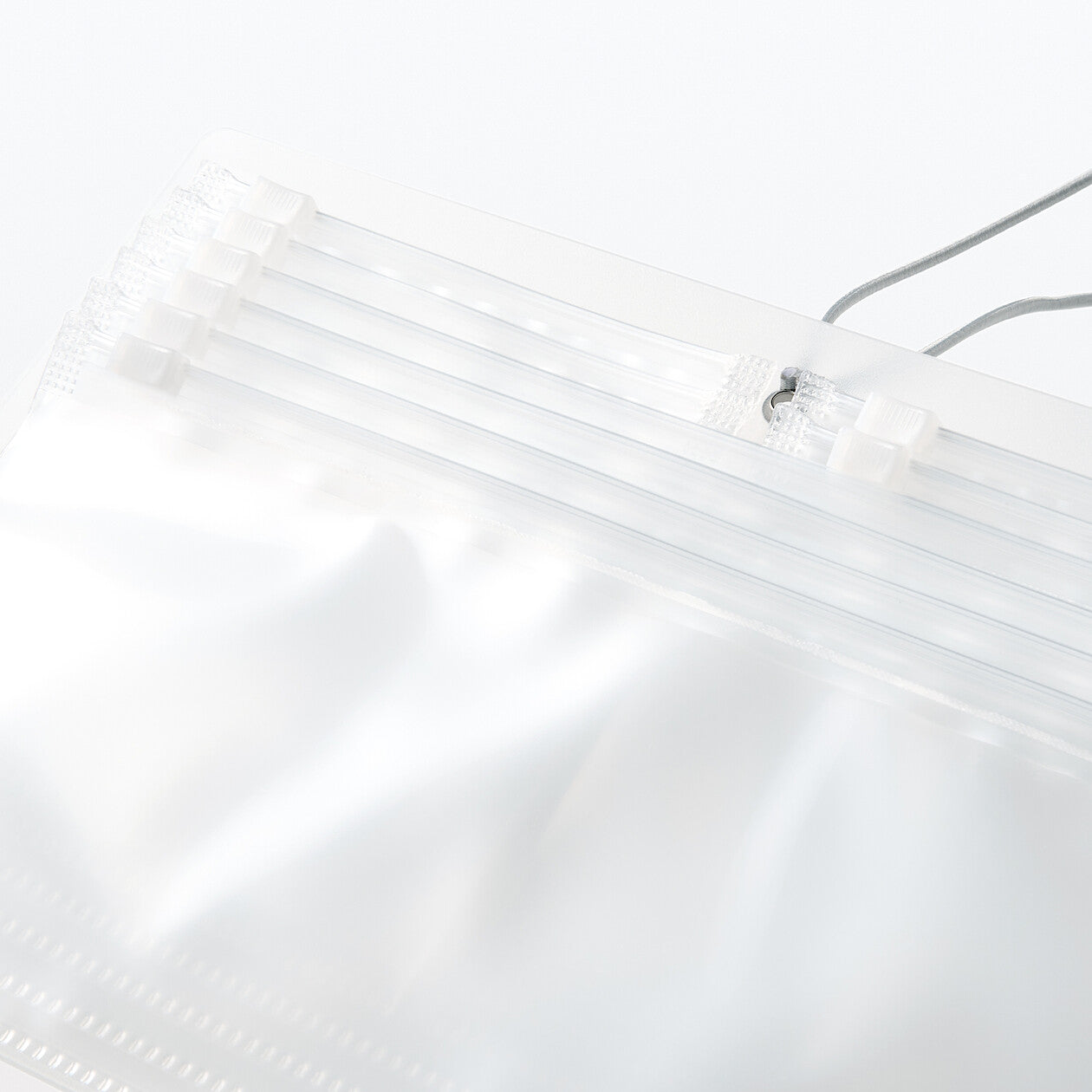Non-Bulky Pocket Holder - Image 4