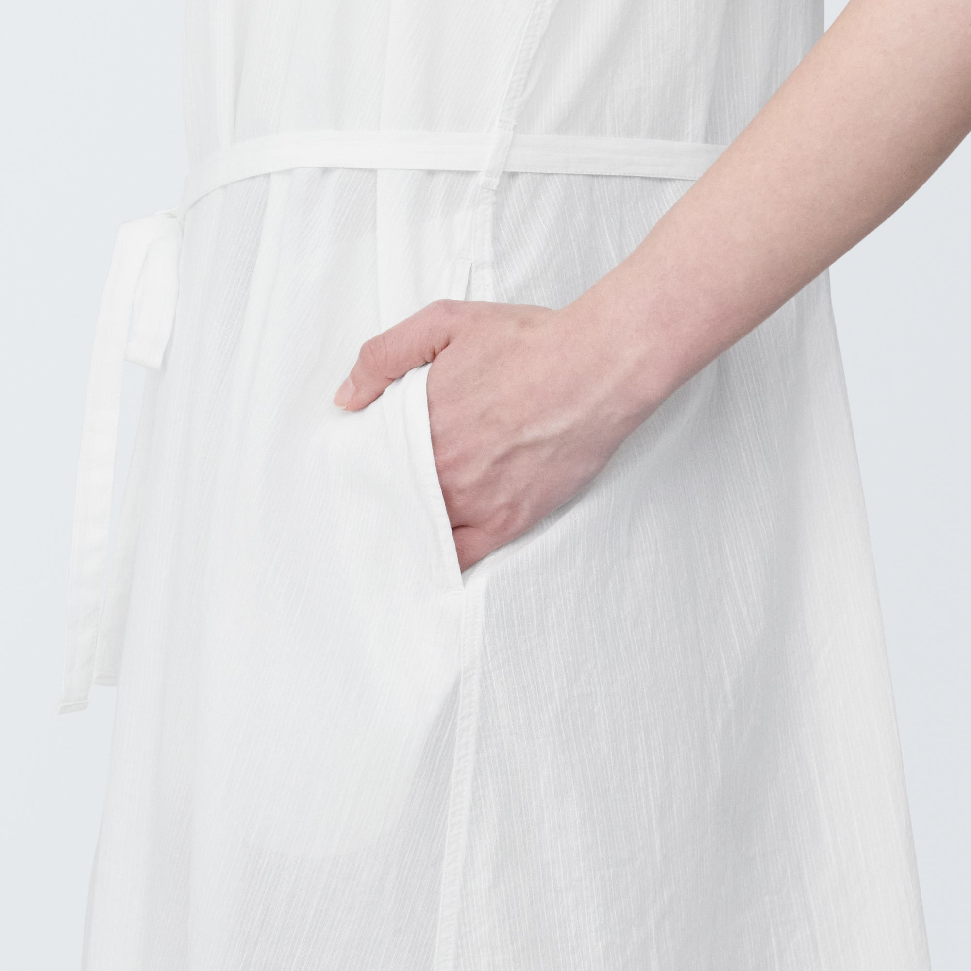 Women's High-Twist Veil French Sleeve Dress - Image 8