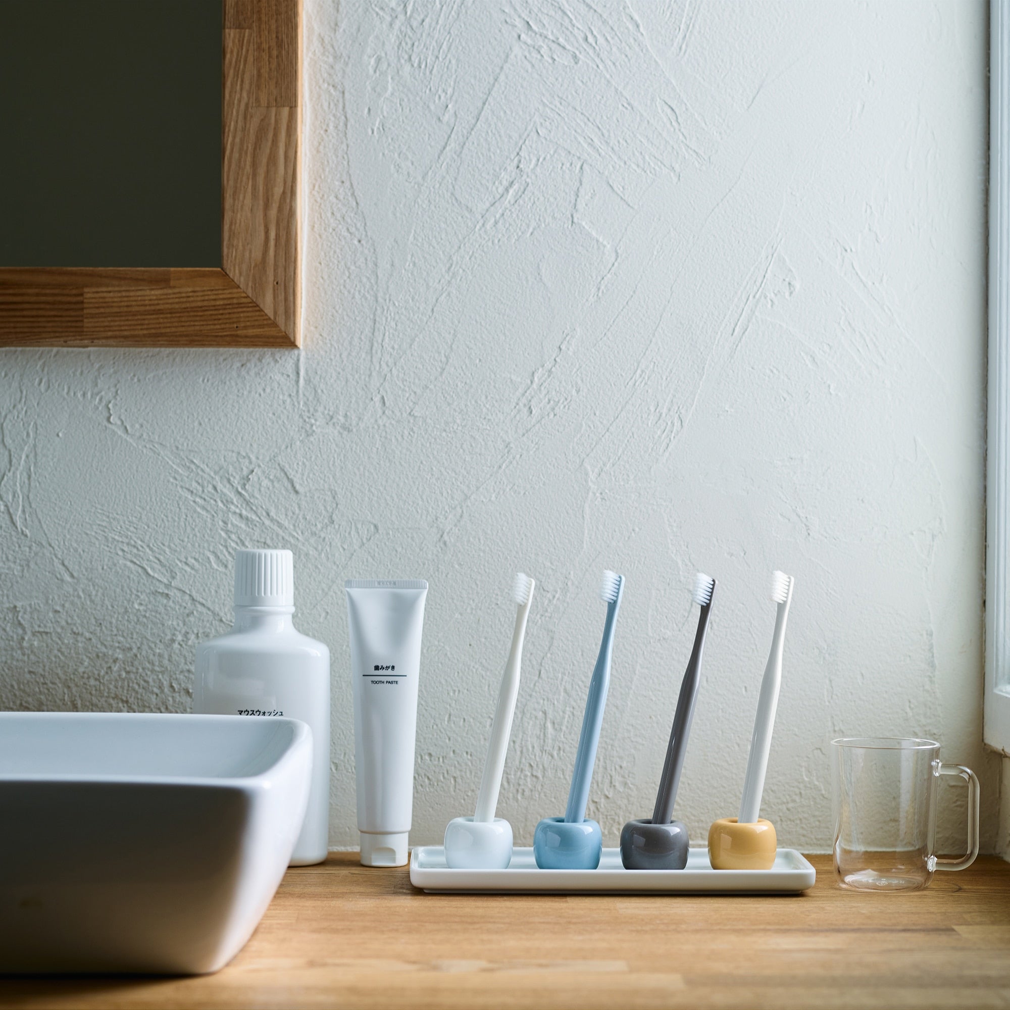Porcelain Toothbrush Stand - Pink - Image 4