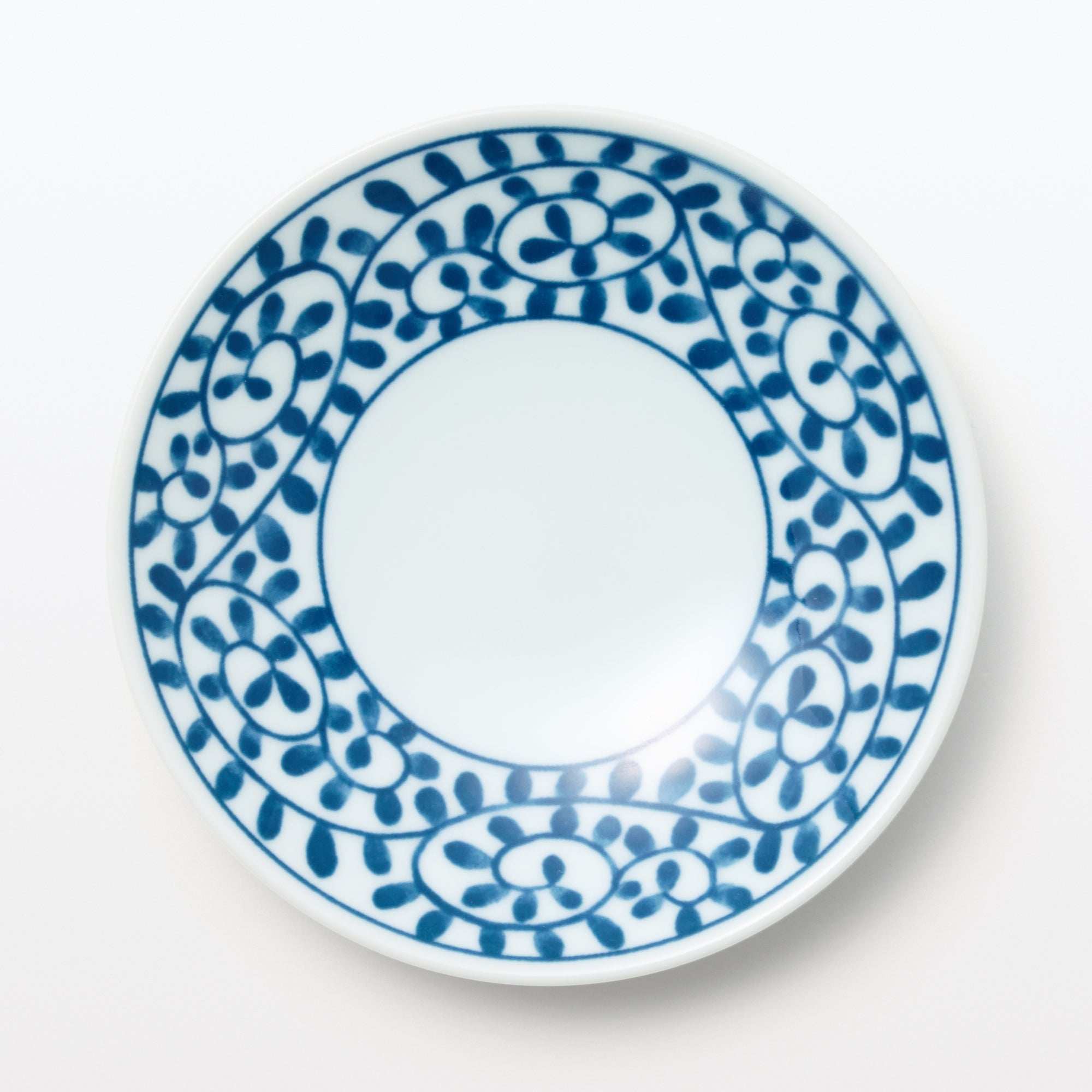 Hasami Ware Small Plate - Arabesque Pattern - Image 3