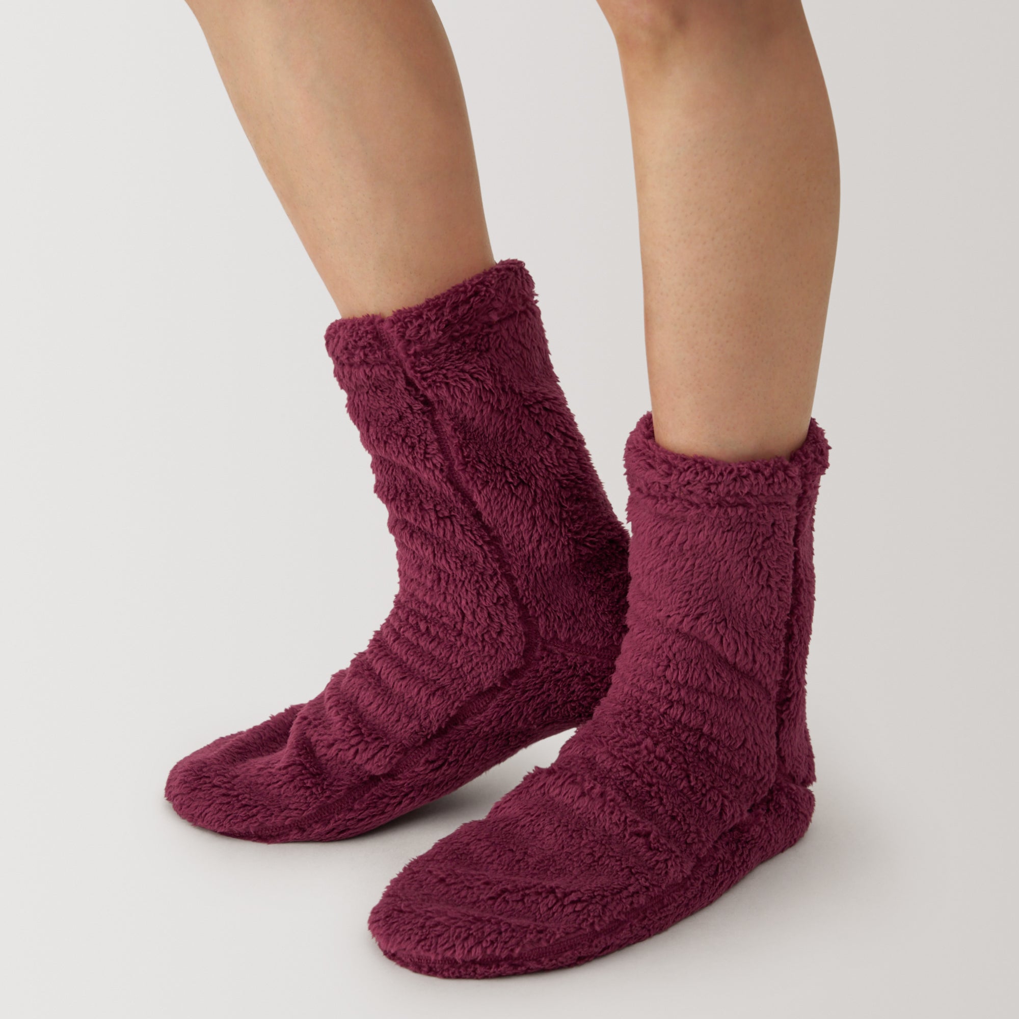 Right Angle Boa Fleece Cozy Socks