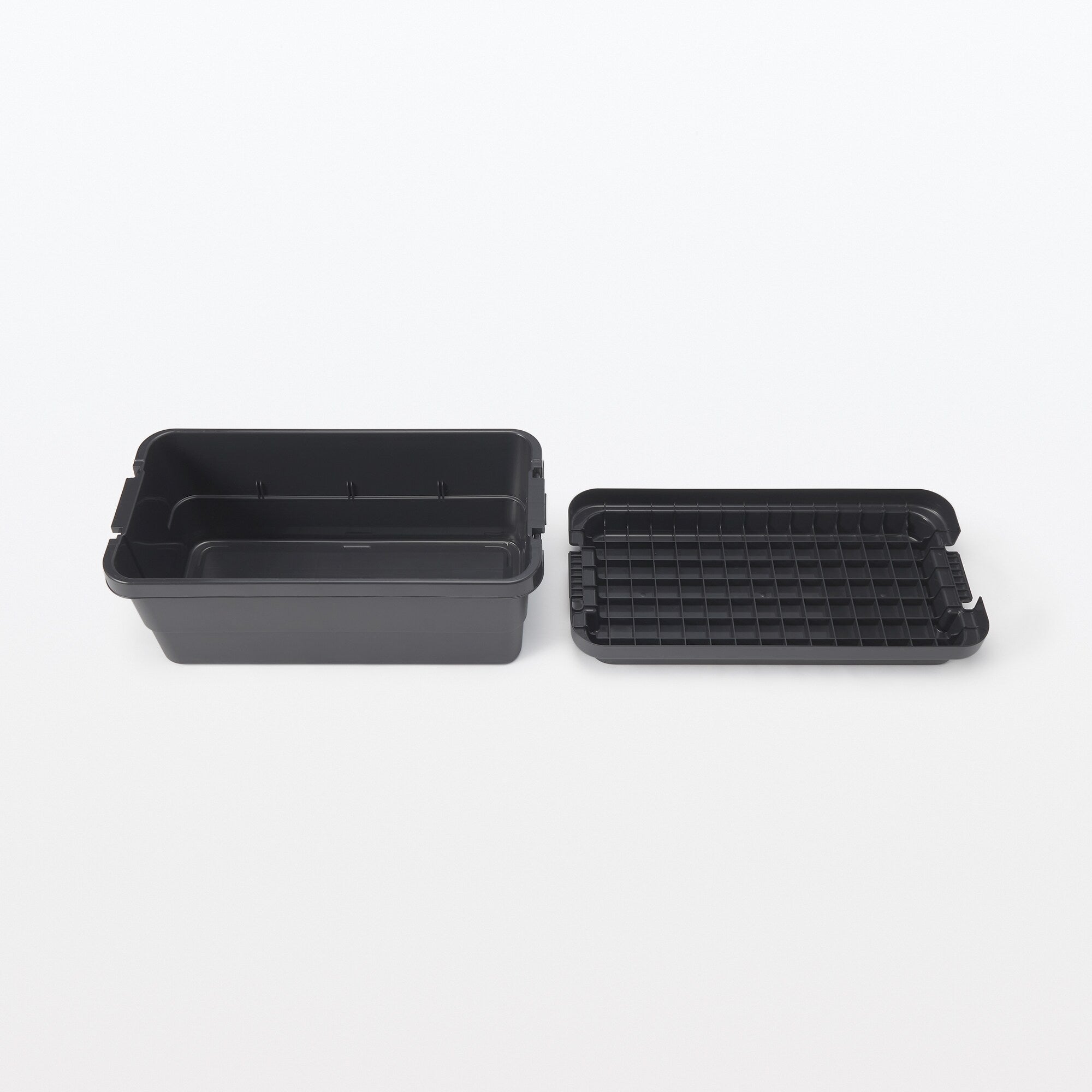 Heavy Duty Polypropylene Storage Box - Dark Gray - Extra Large 18.5 gal - Image 4