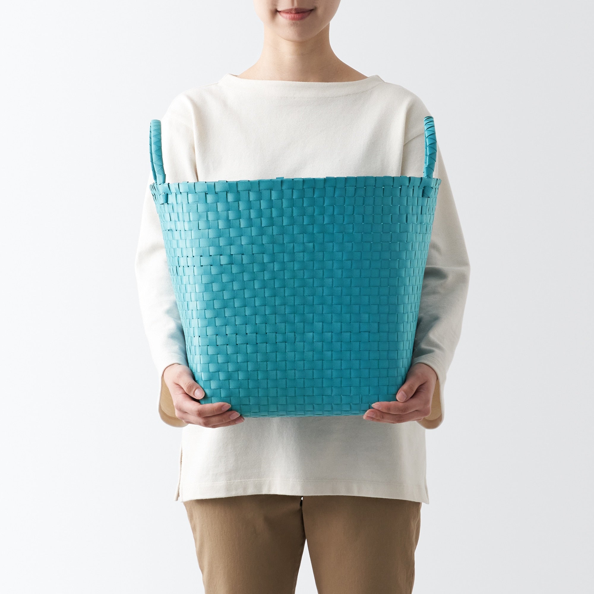 Recycled Polypropylene Strap Weave Basket - Blue - Large (dia. 15.7 x H12.6) - Image 6