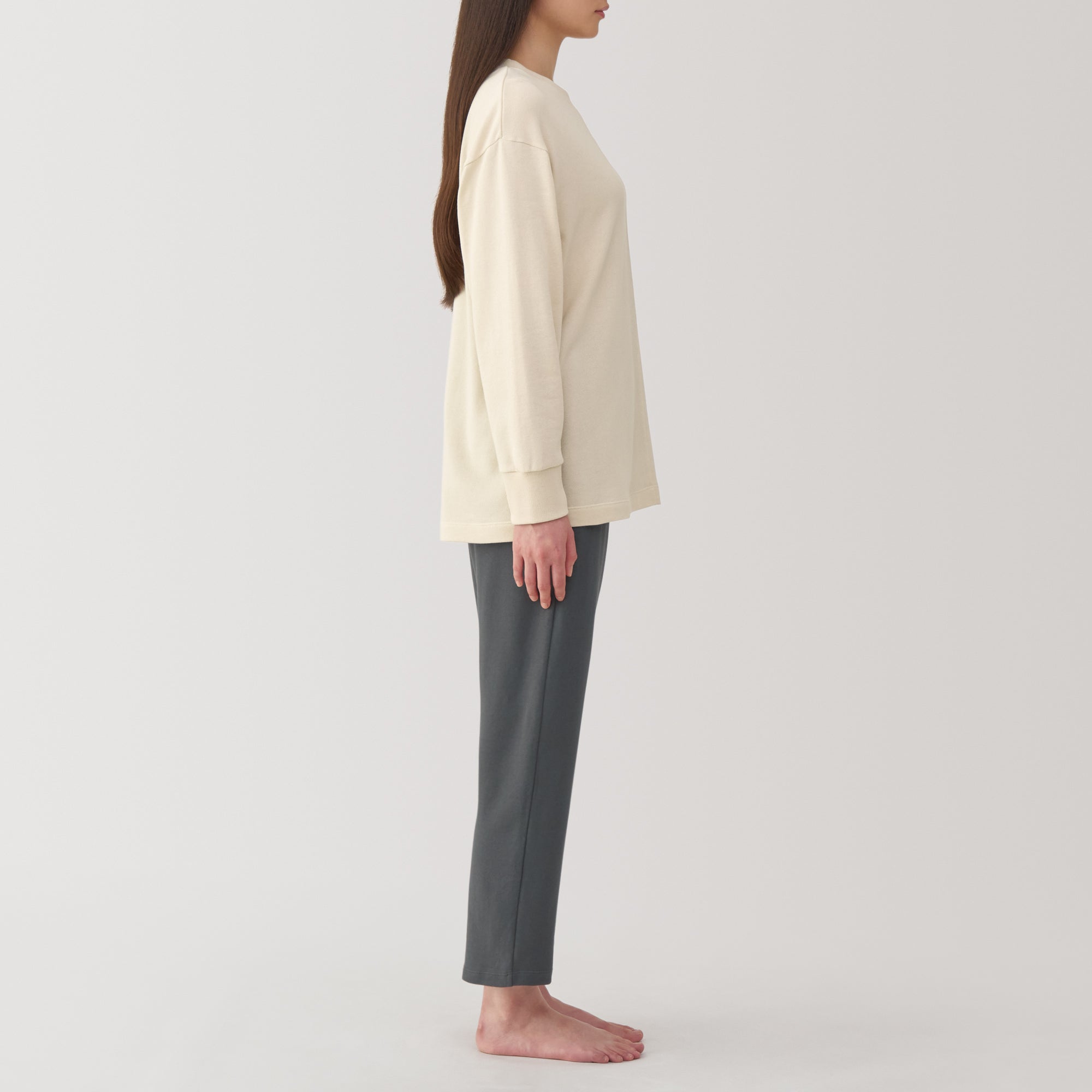 Women's Loose-Twist Sweatshirt Loungewear Set - Image 25