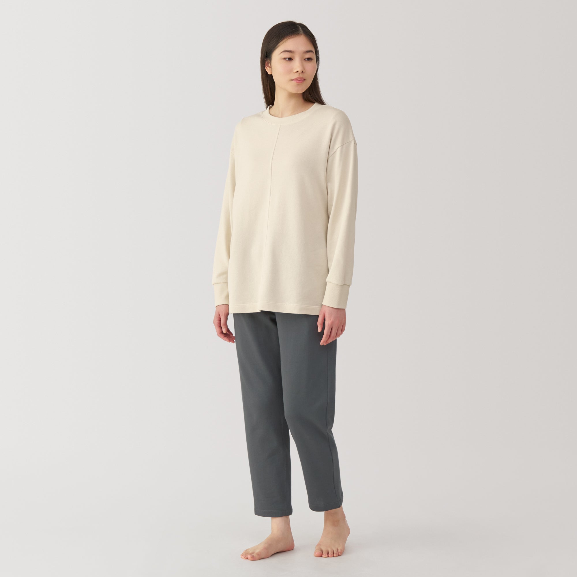 Women's Loose-Twist Sweatshirt Loungewear Set - Image 23