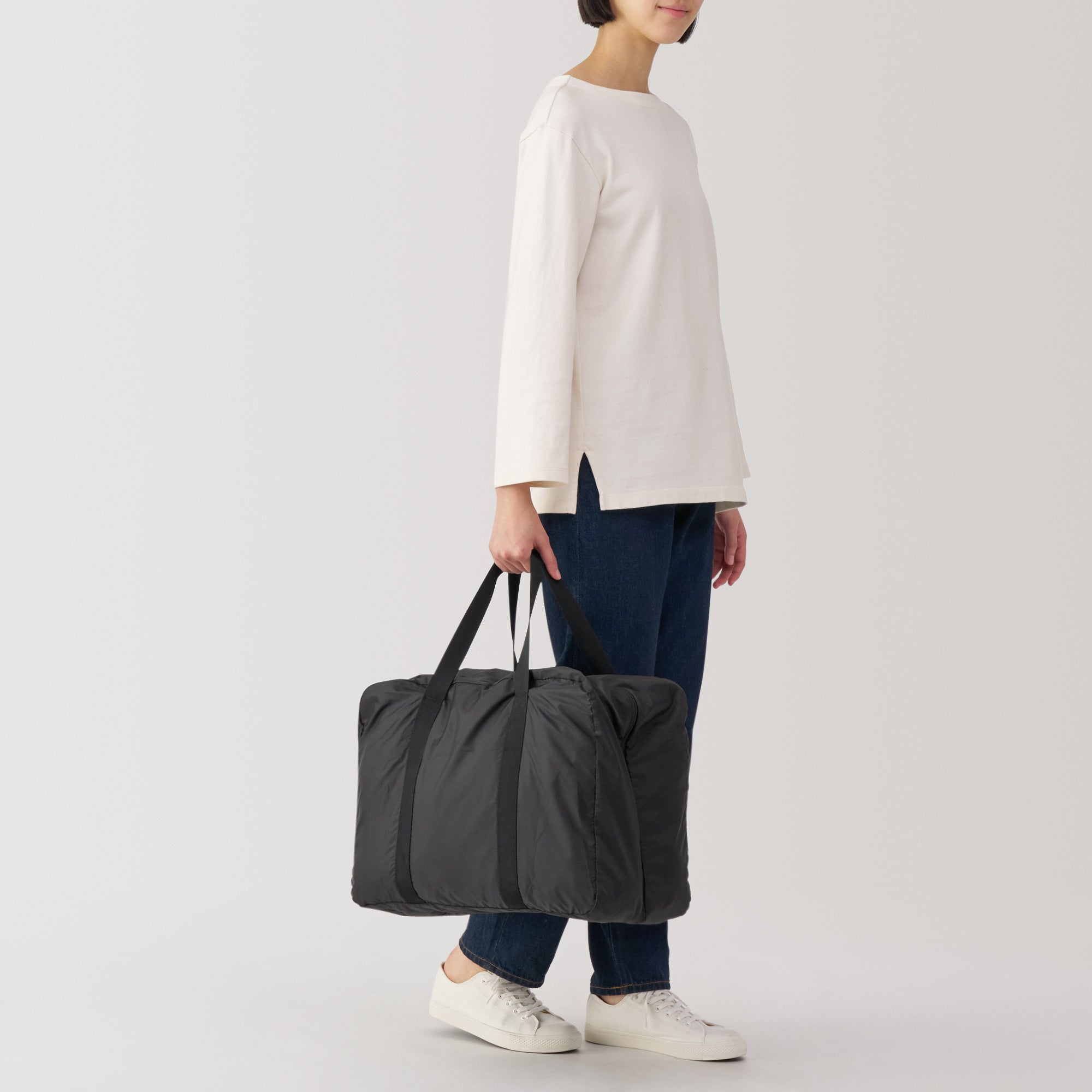 Convenient for Travel Water Repellent Boston Bag 75L