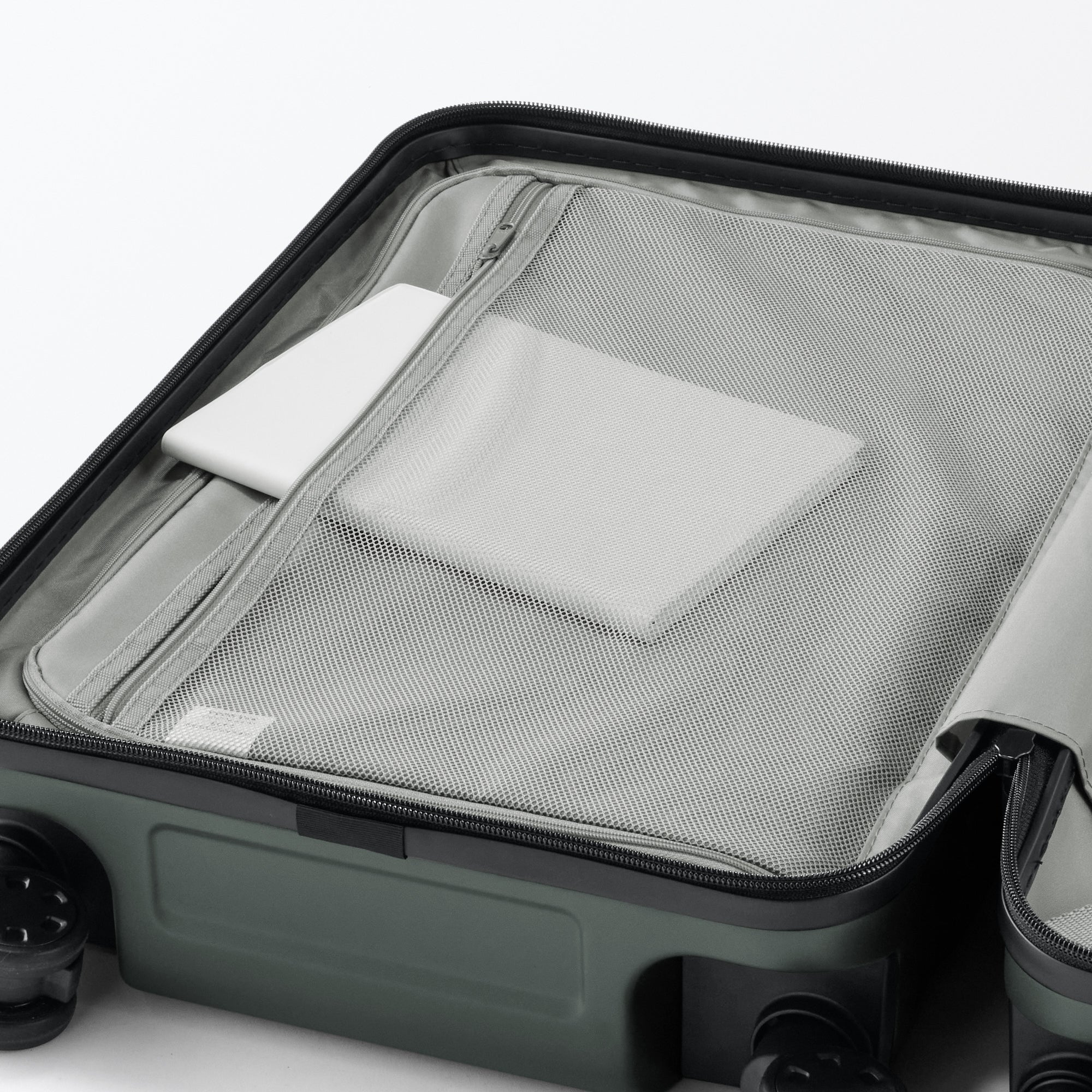 Adjustable Handle Hard Shell Suitcase 36L | Carry-On - Image 12