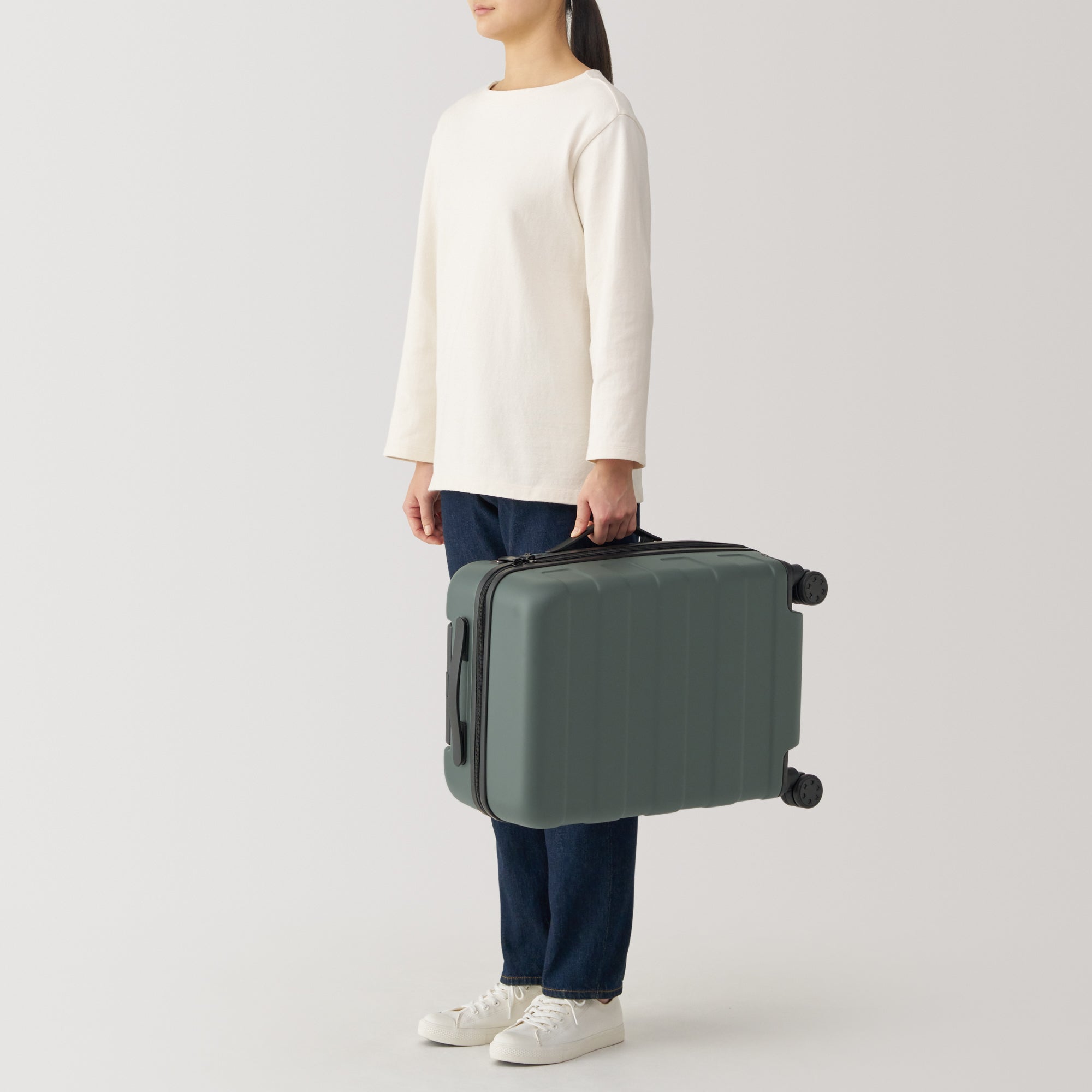 Adjustable Handle Hard Shell Suitcase 36L | Carry-On - Image 24