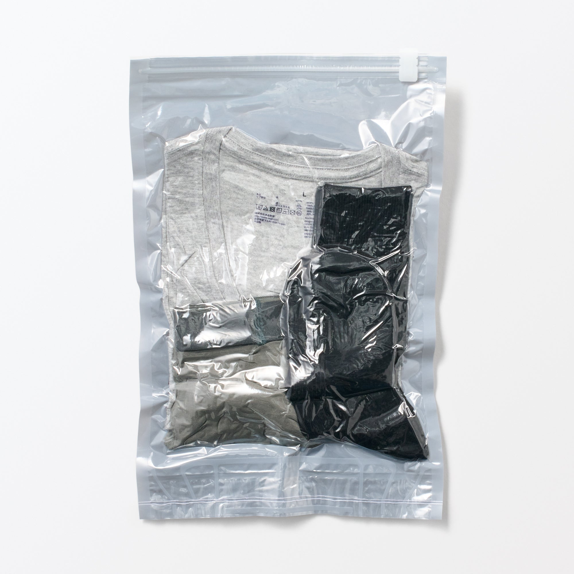 Compression Bag for Clothing (2 Pack) - (W10.2 x L15.7) - Image 3