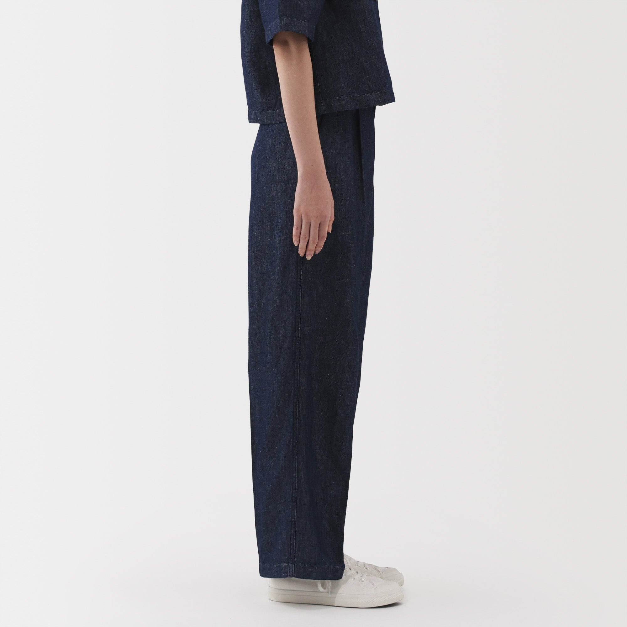 Women's Hemp Blend Denim Darted Wide Pants - Image 3