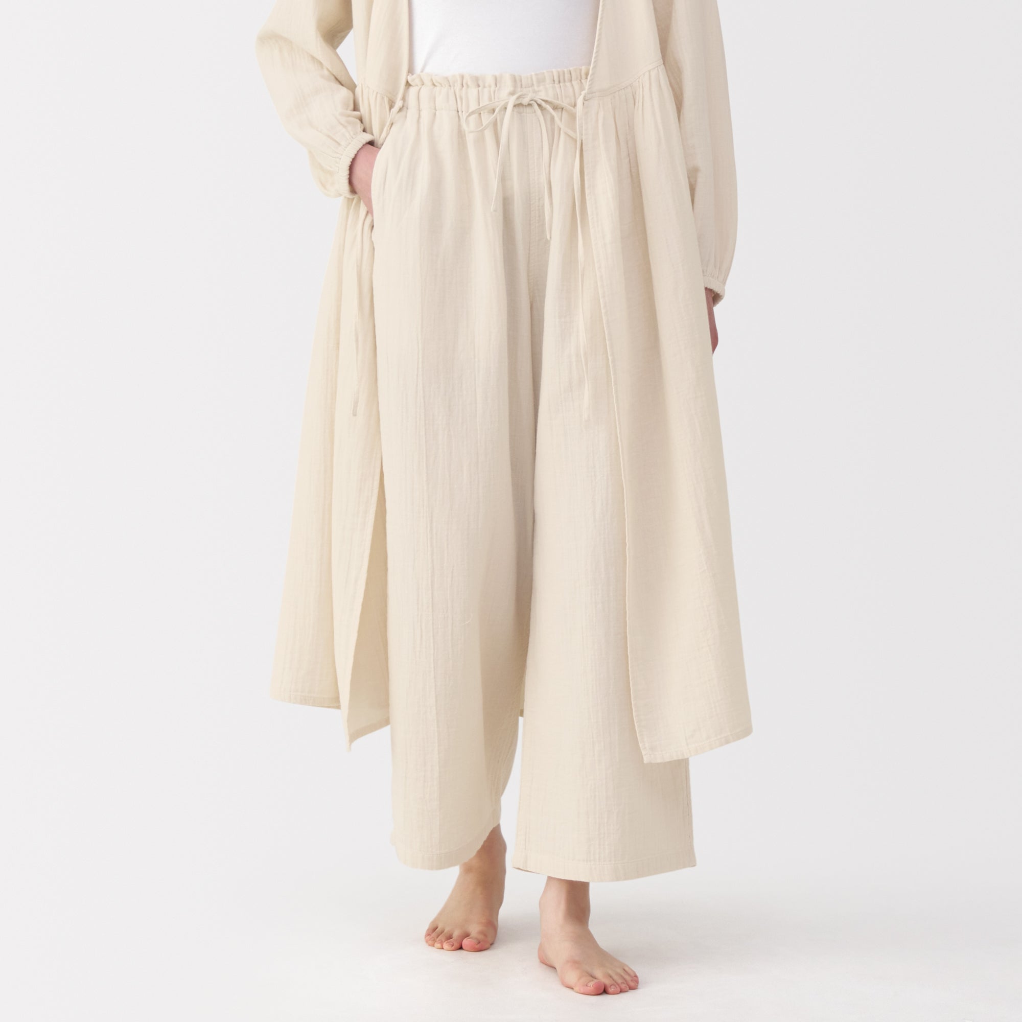 Crepe Gauze Long Pants - Image 19