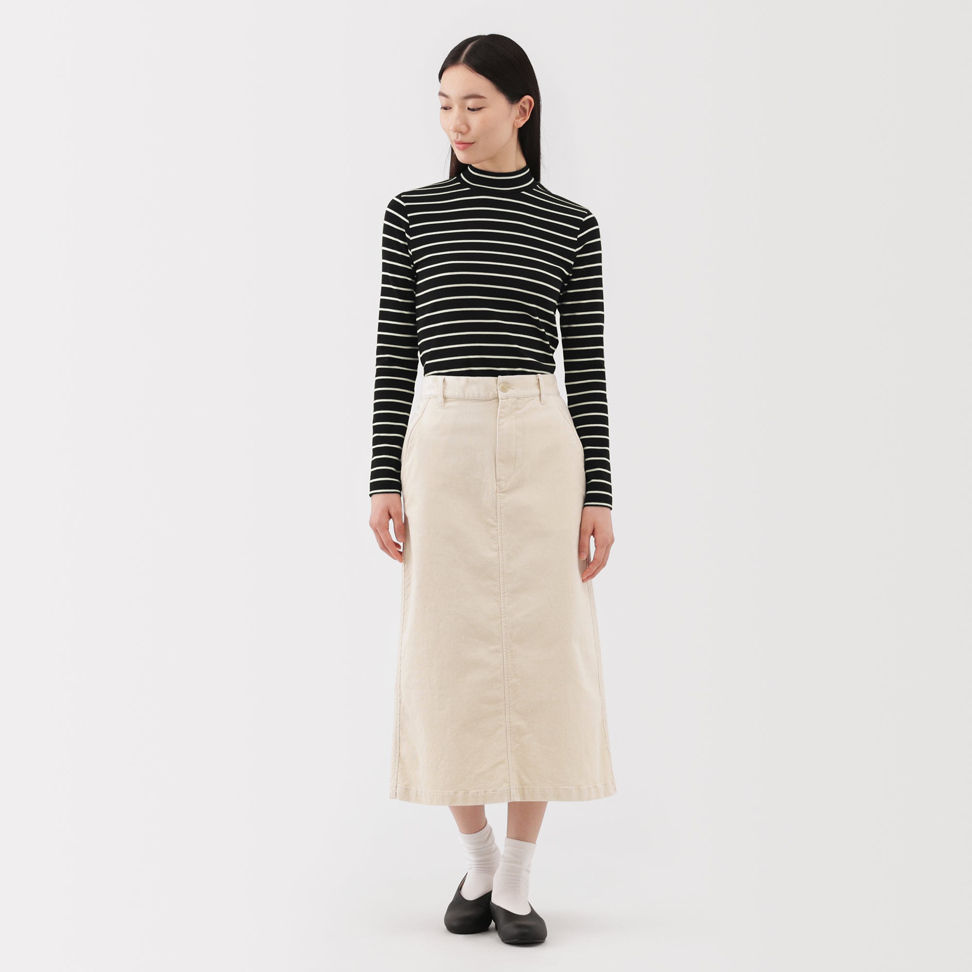 Brushed Mock Neck T-Shirt - Image 11