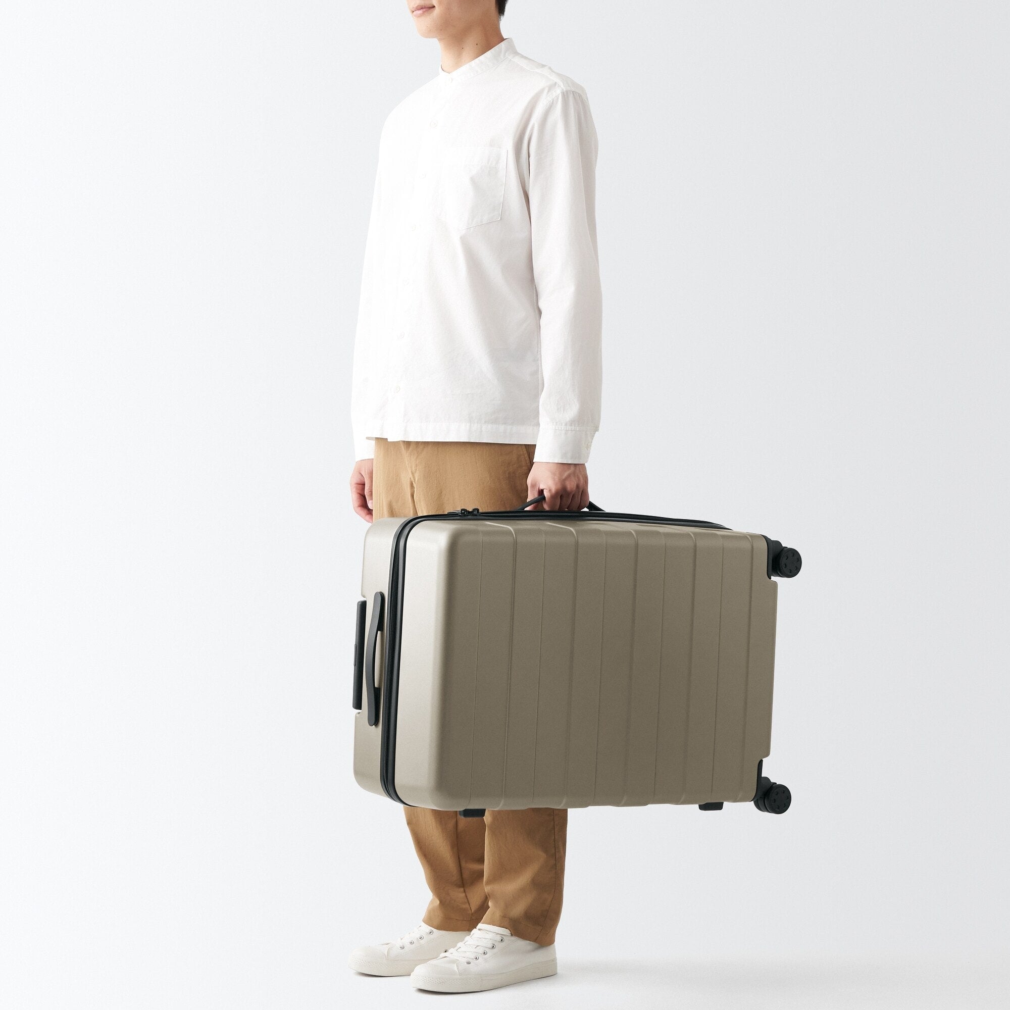 Adjustable Handle Hard Shell Suitcase 75L | Check-In - Image 35