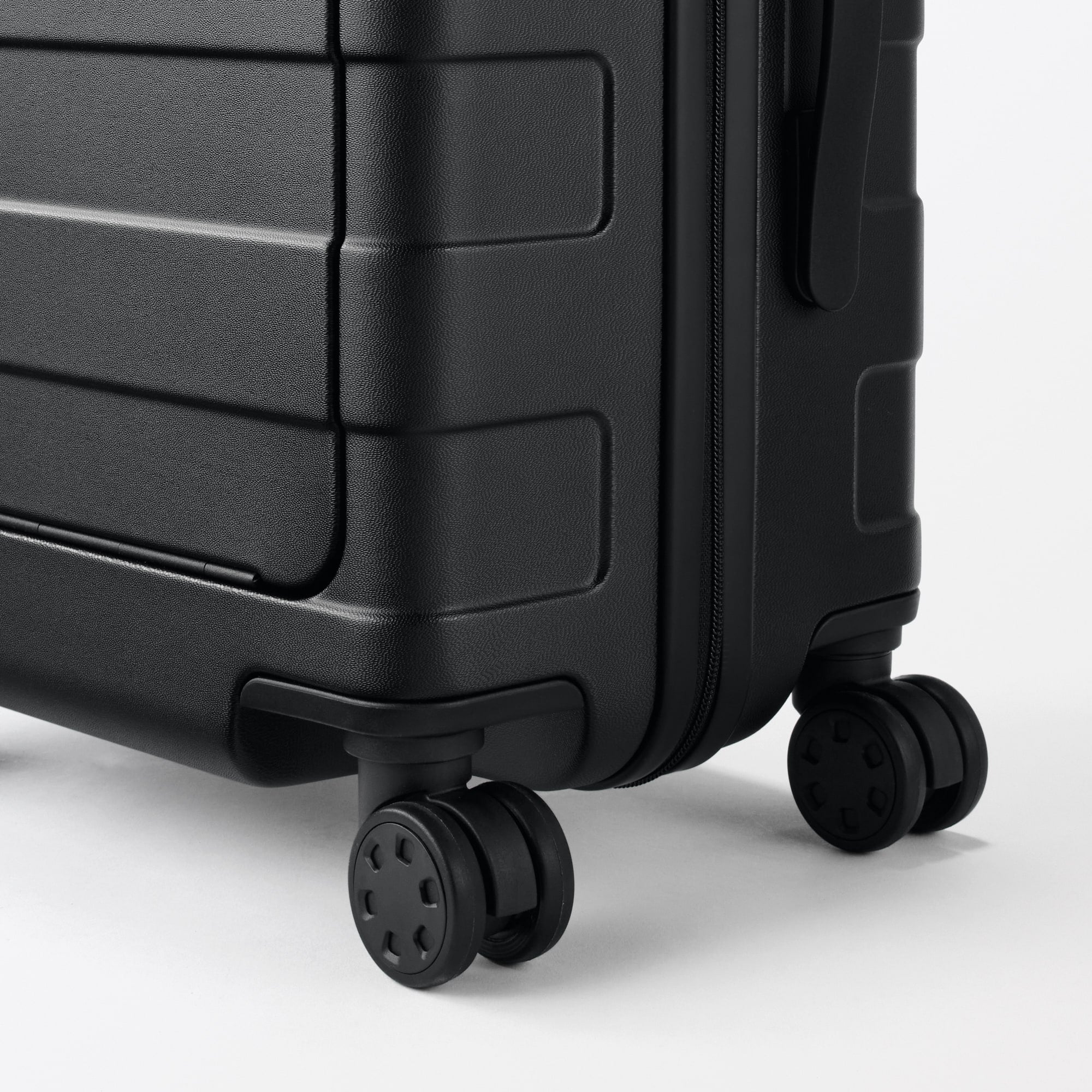 Front Open Hard Suitcase 32L | Carry-On - Image 26