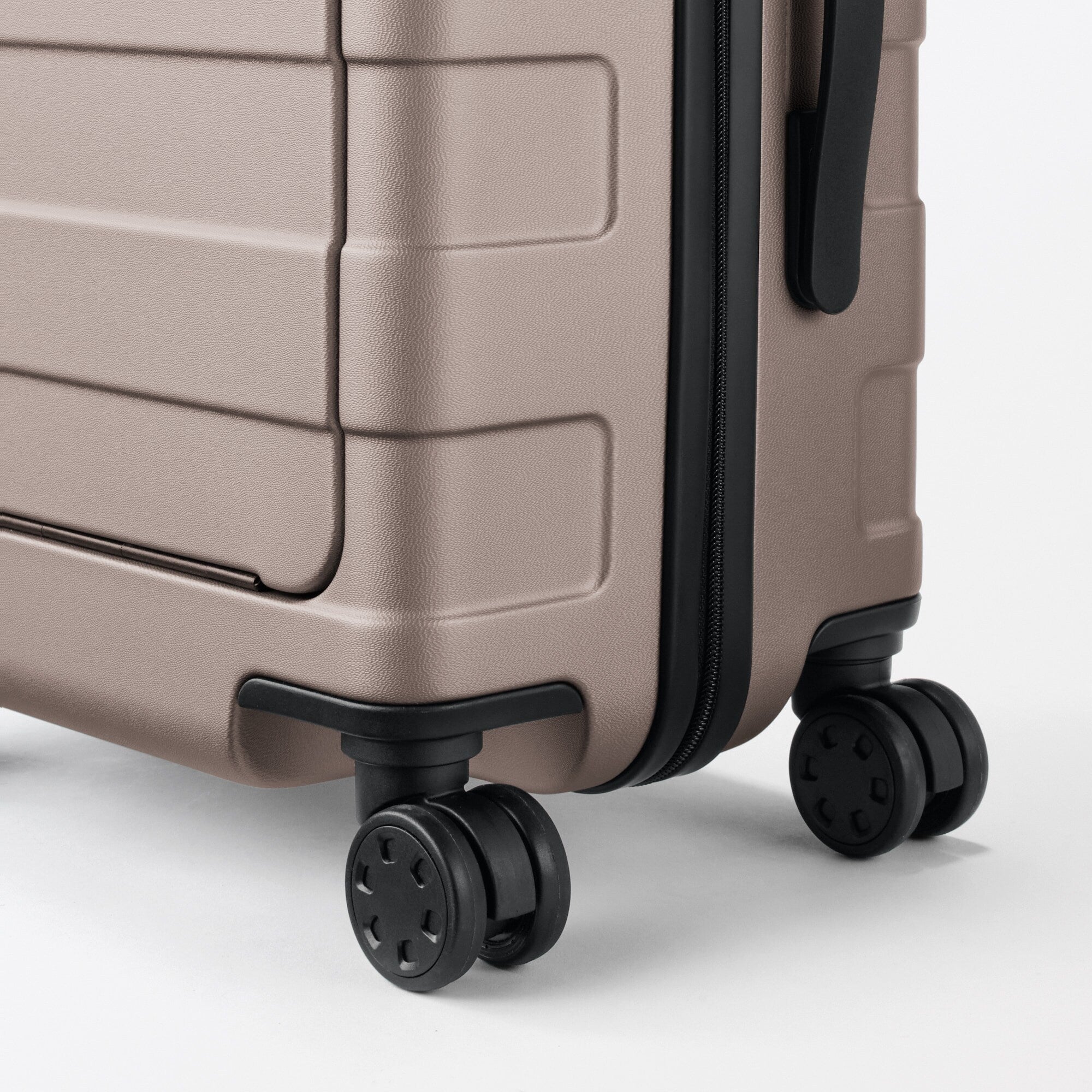 Front Open Hard Suitcase 32L | Carry-On - Image 3